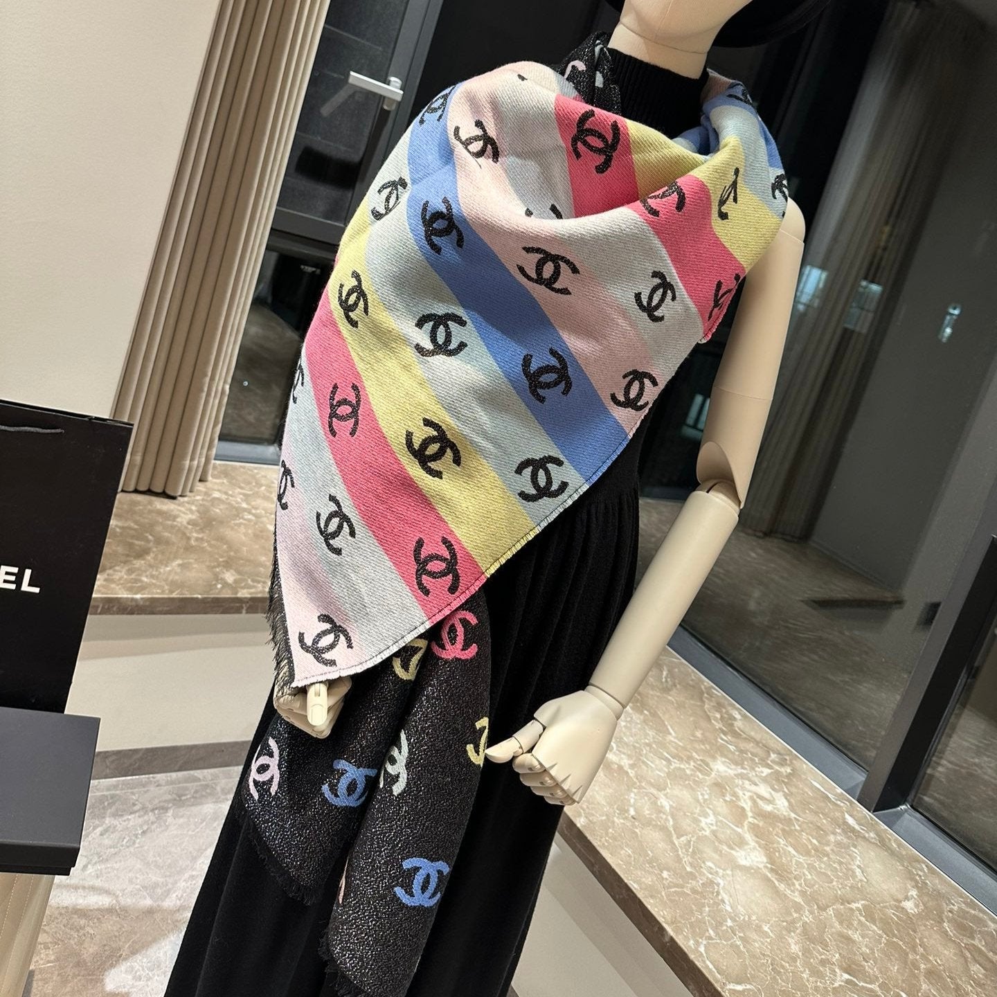 CC Scarf 180 CM In Black Mix Rainbow Cashmere And Wool Mix Mulberry Silk 340229