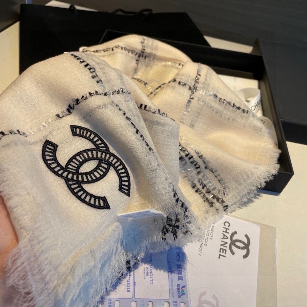 CC Scarf 200 CM In White With Black Stripes Cashmere 385515
