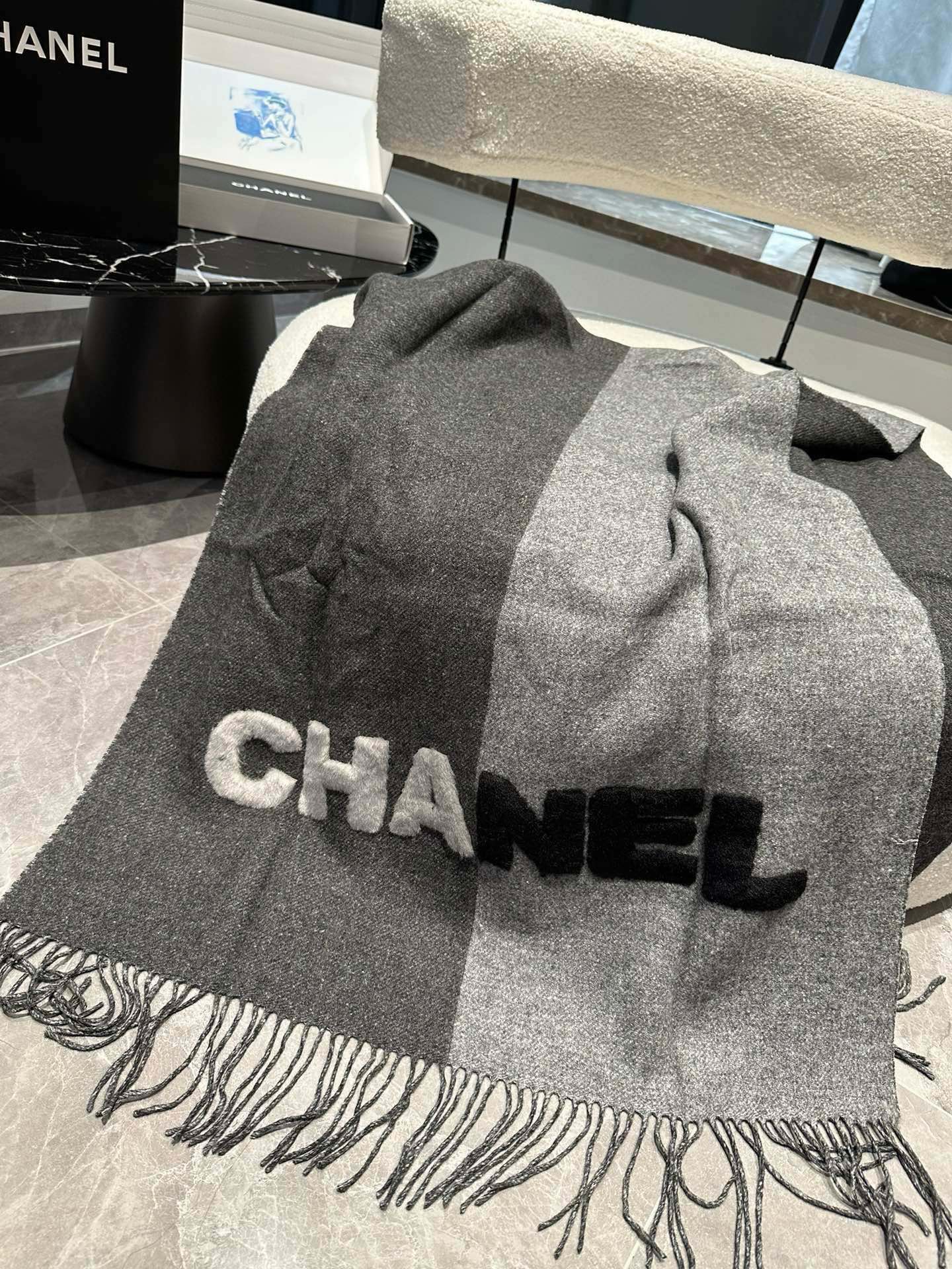 CC Scarf 200 CM In Dark Grey Mix Light Grey Fleece Wool 405153