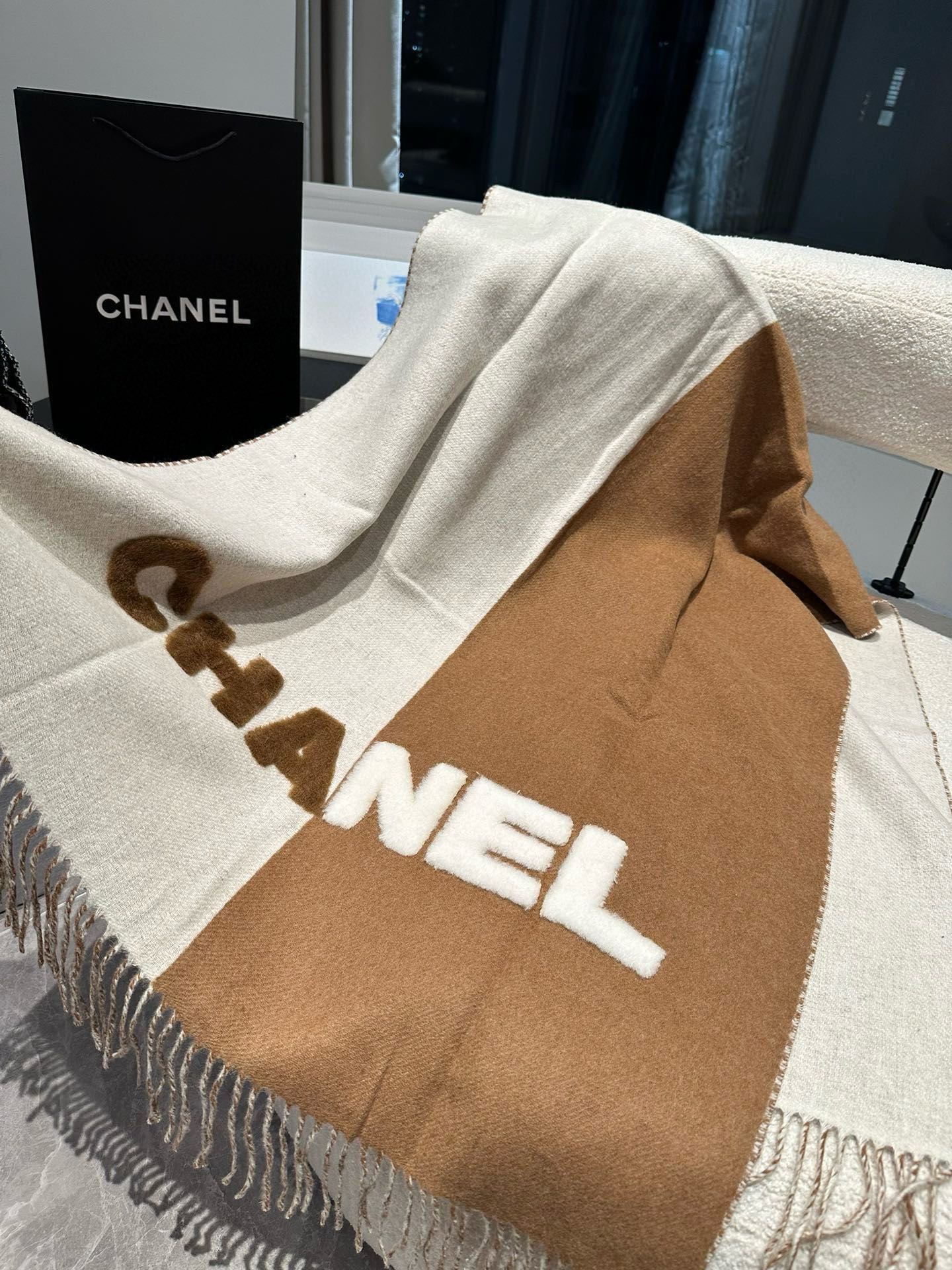 CC Scarf 200 CM In Brown Mix White Fleece Wool  405154