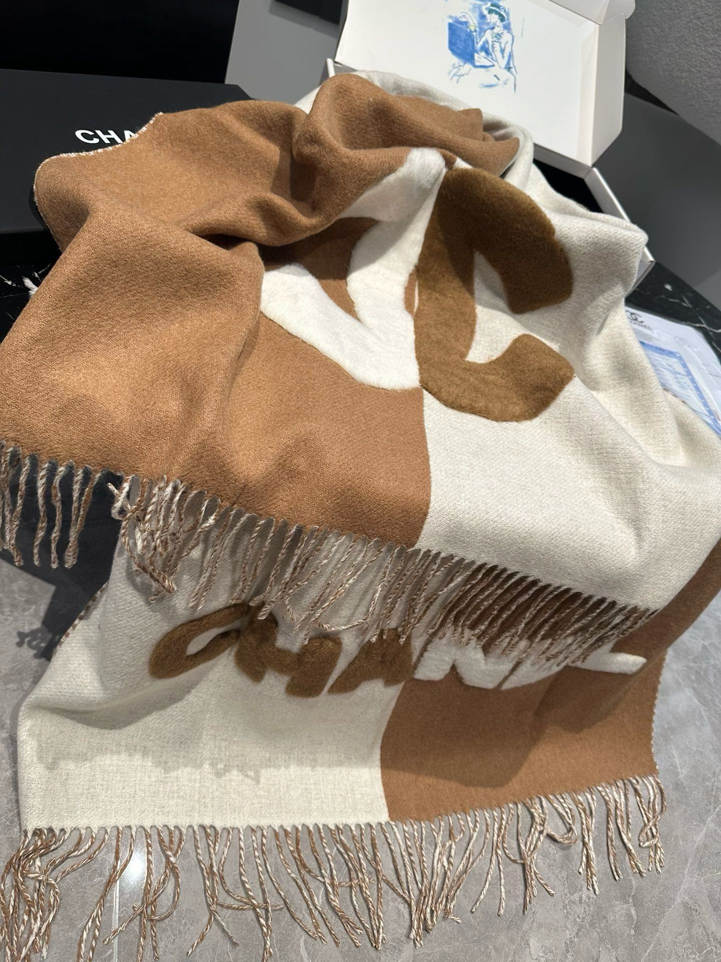 CC Scarf 200 CM In Brown Mix White Fleece Wool  405154