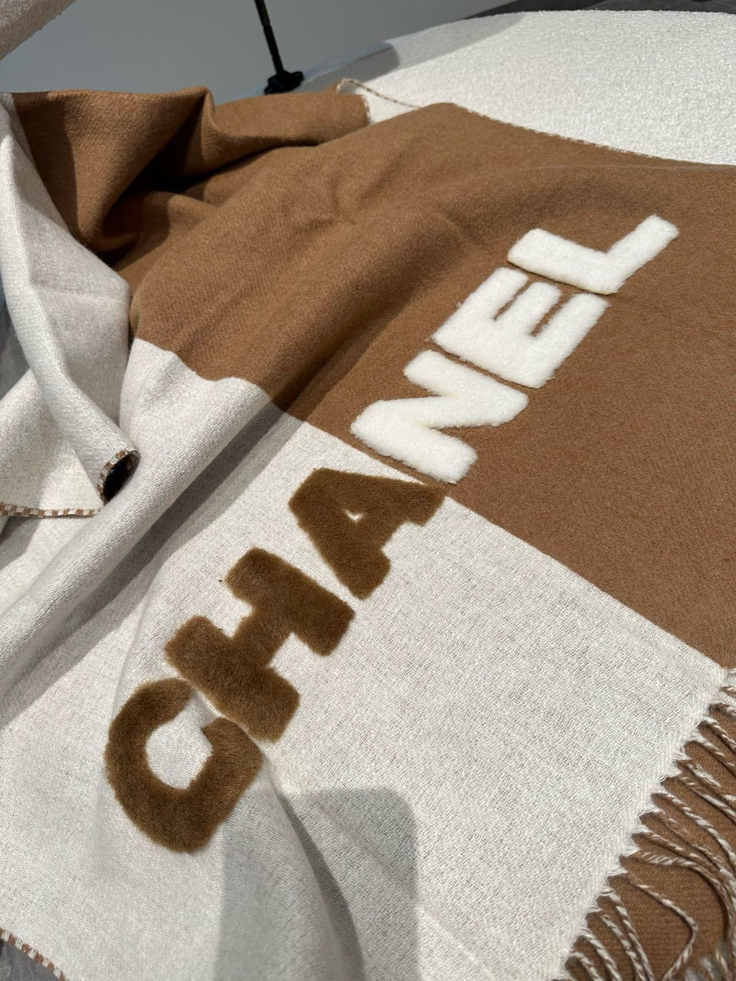 CC Scarf 200 CM In Brown Mix White Fleece Wool  405154