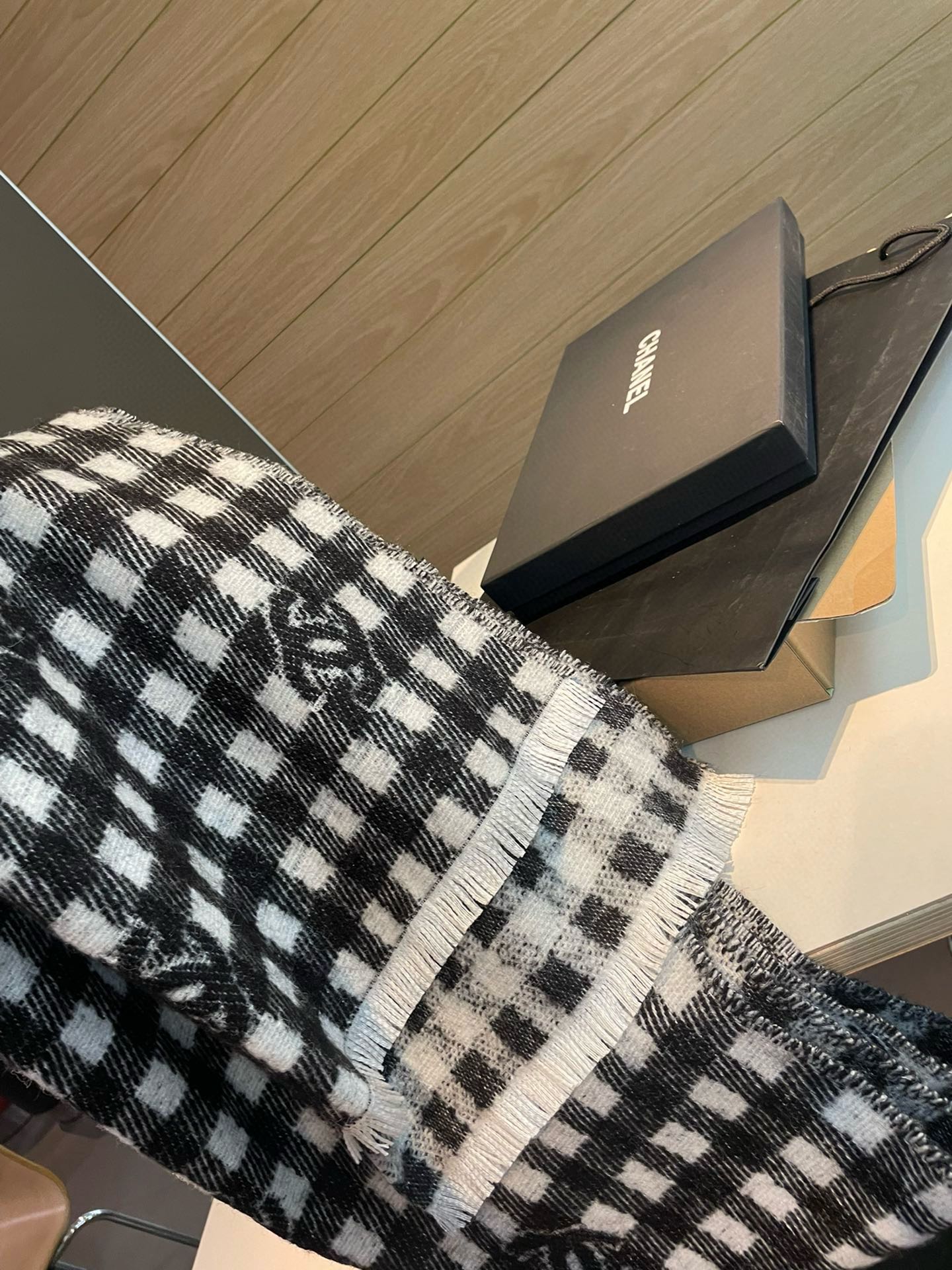 CC Scarf 190 CM In Black And White Plaid Cashmere Mix Wool And Silk 418284