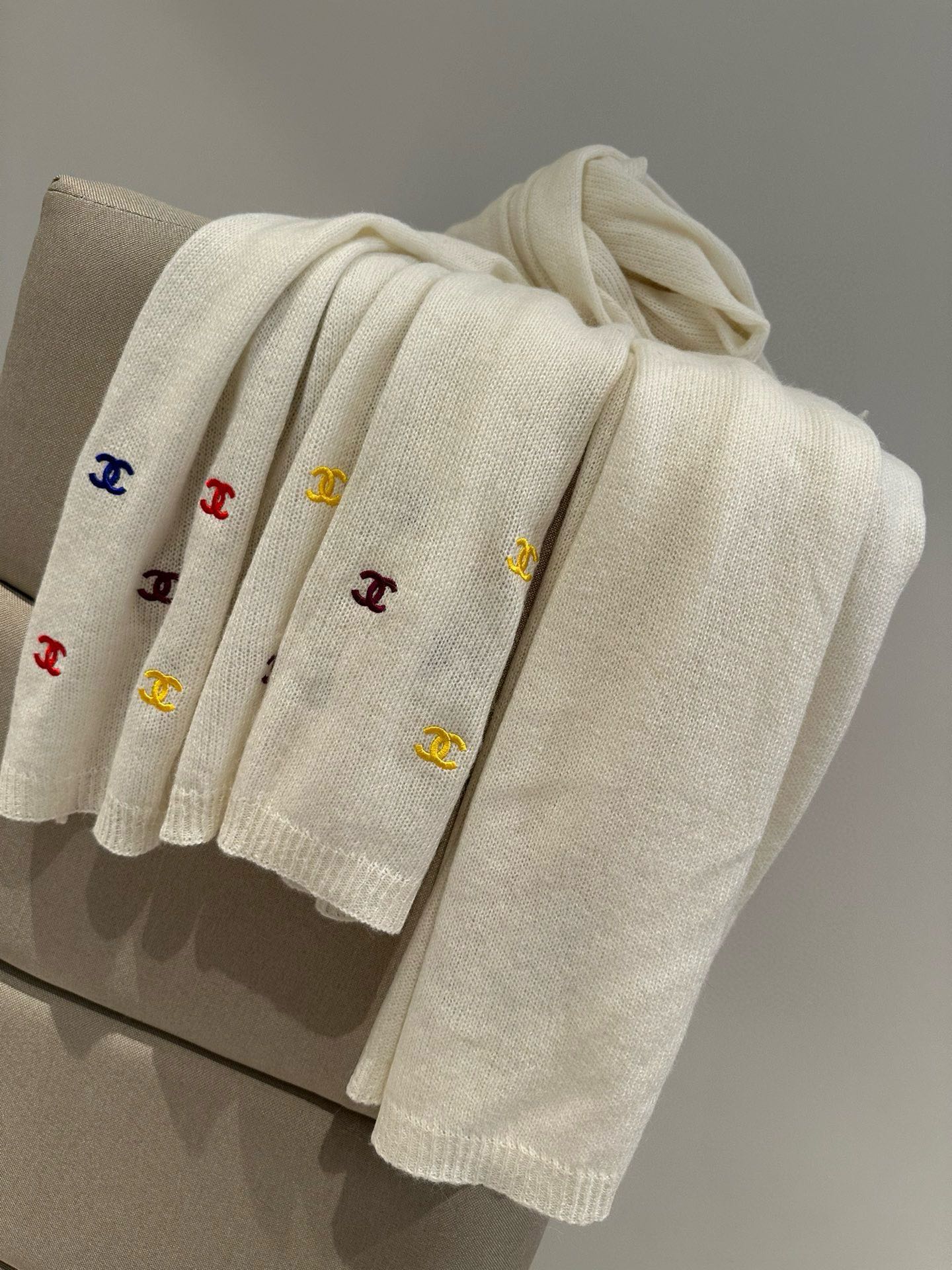 CC Scarf 195 CM In White Colorful Cashmere 418286