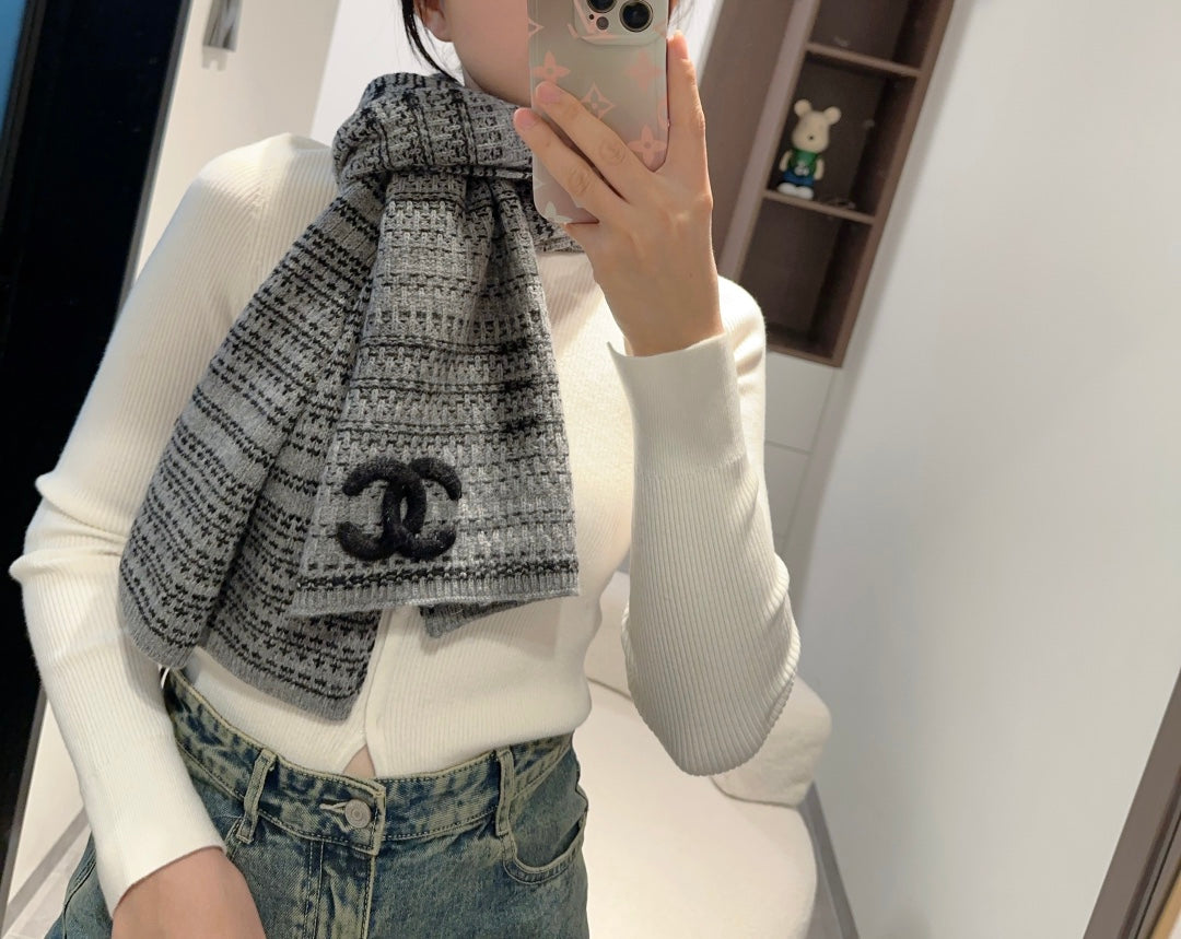 CC Scarf 180 CM In Grey Black Wool 421442