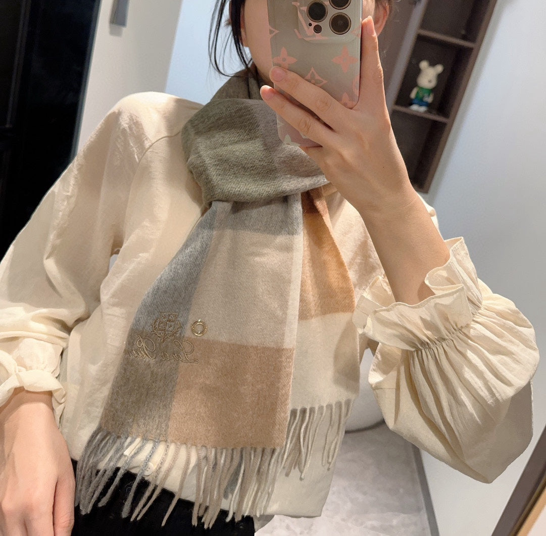 LP Tartan Wish Scarf 180 CM In Colorful Cashmere 428533