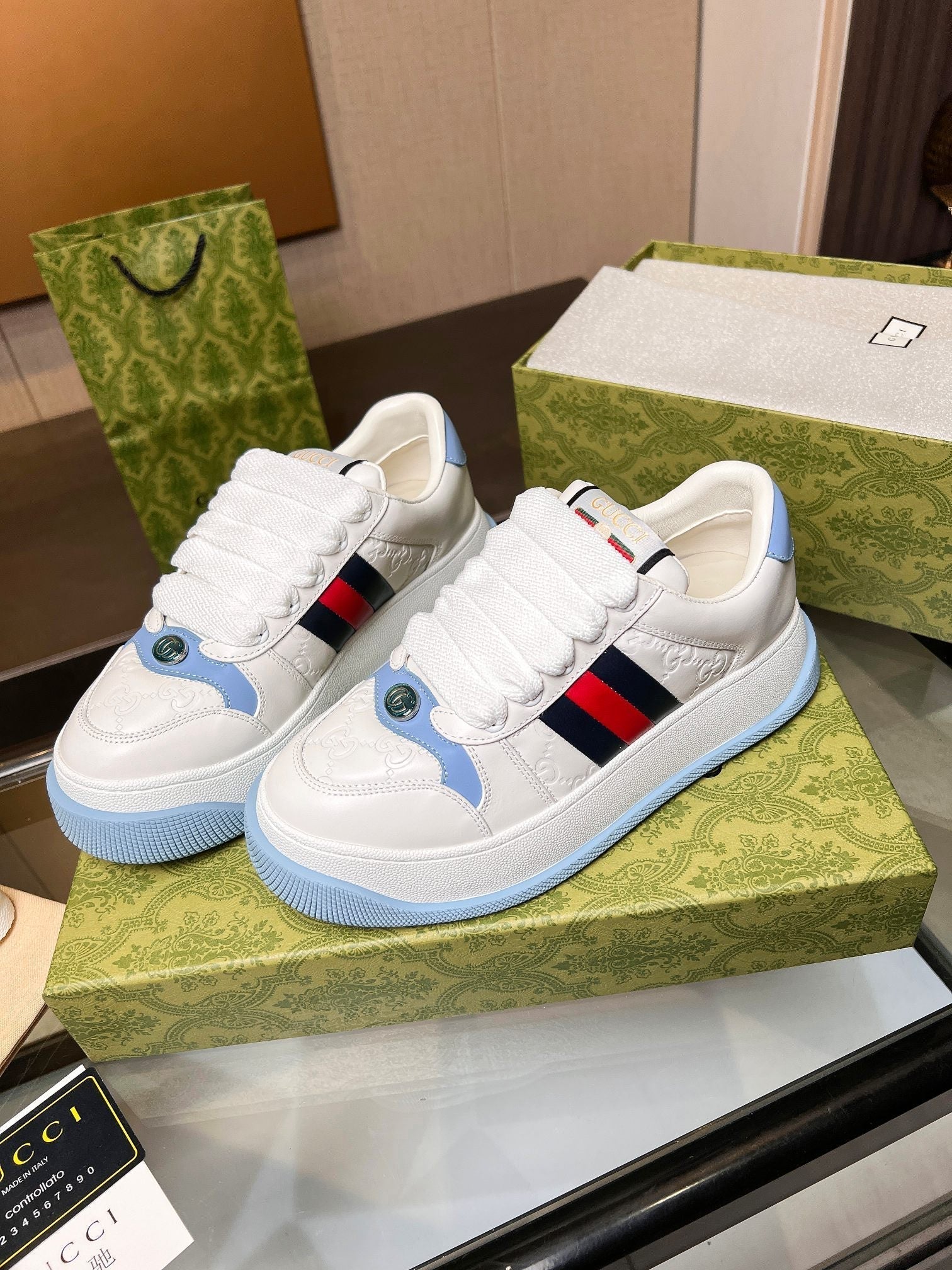 GG Men's Screener Sneaker White Blue Canvas Sheepskin 523602