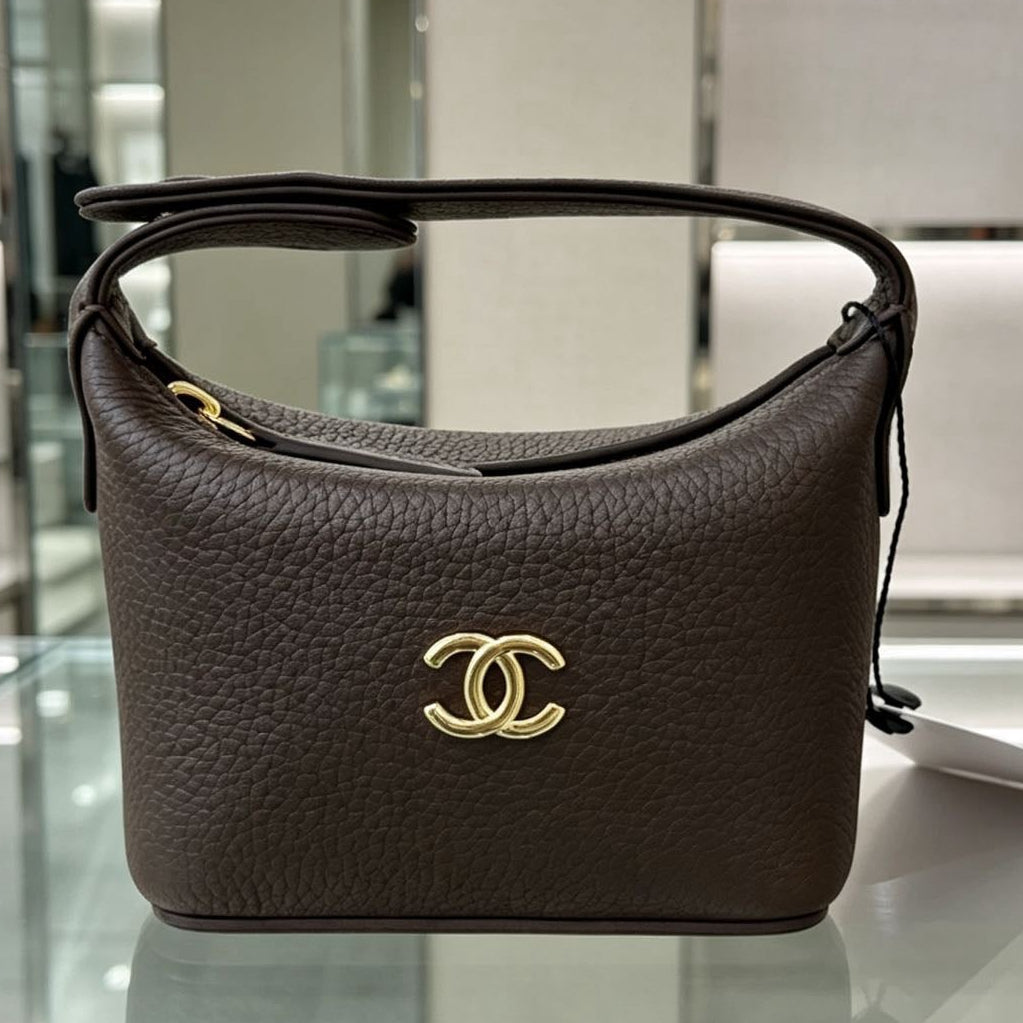 Chane 2026 Coco Beach Mini Bag 10cm Cowhide