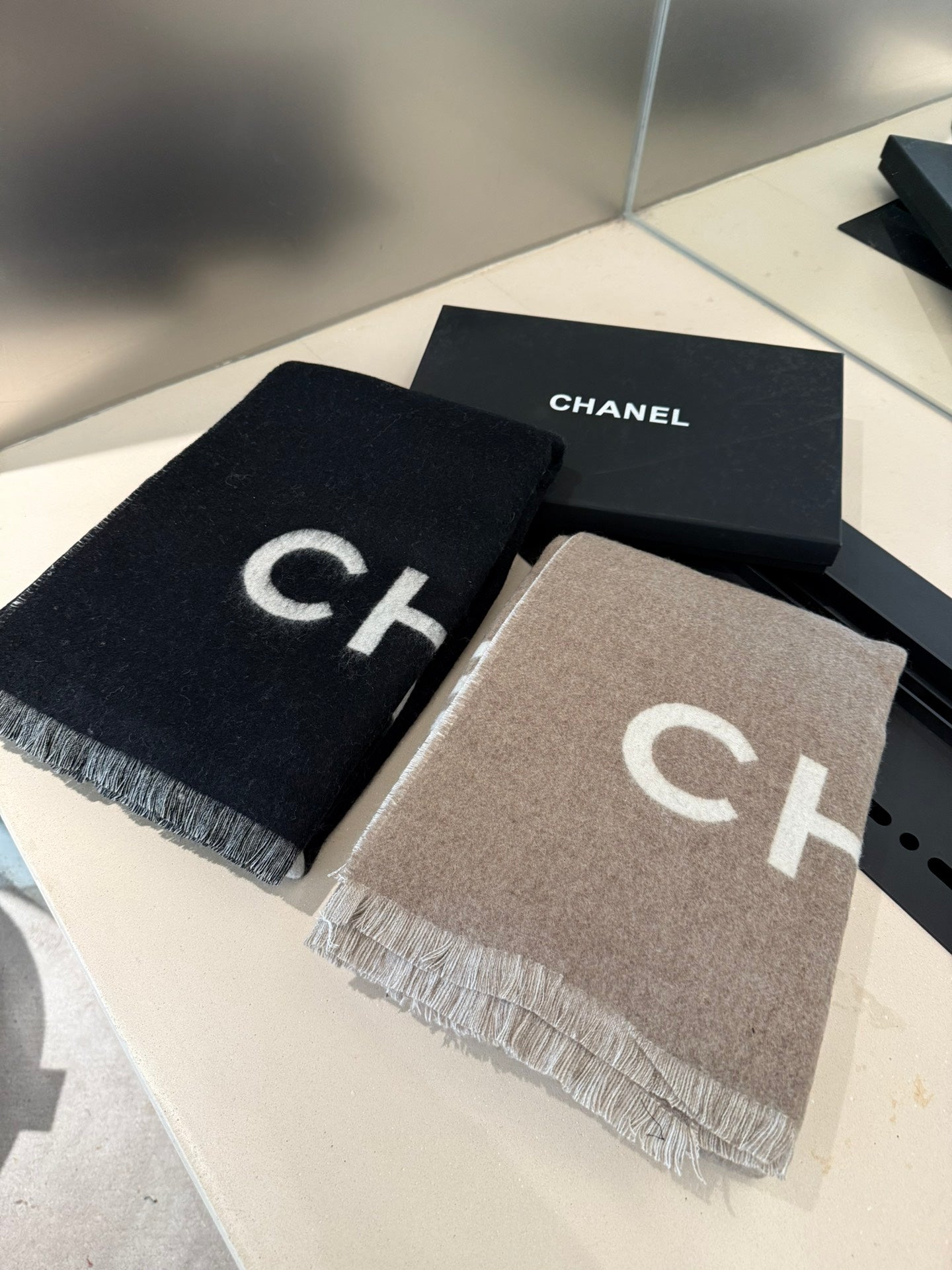CC Scarf 200 CM In Black Mix Grey Cashmere 401299