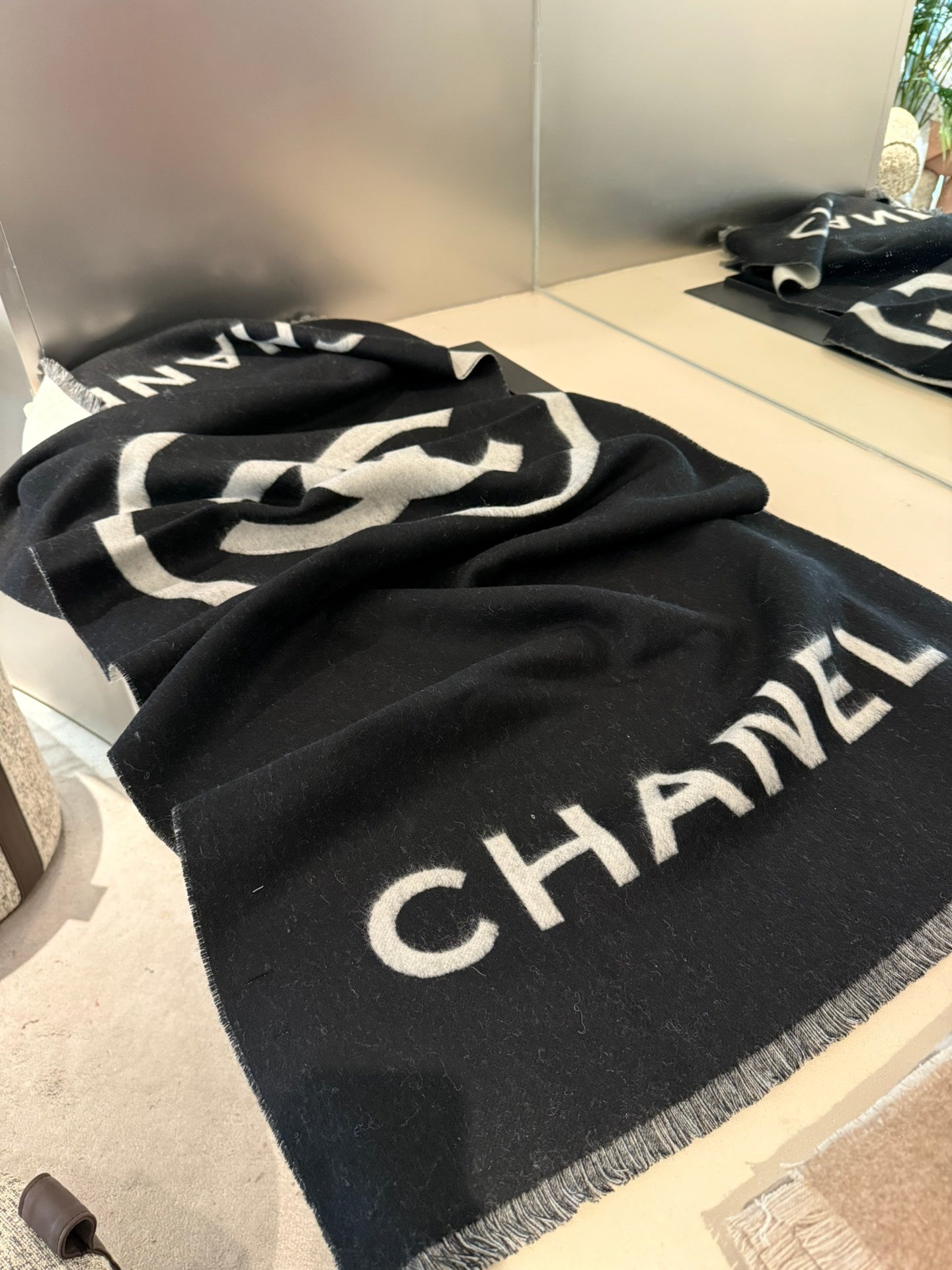 CC Scarf 200 CM In Black Mix Grey Cashmere 401299