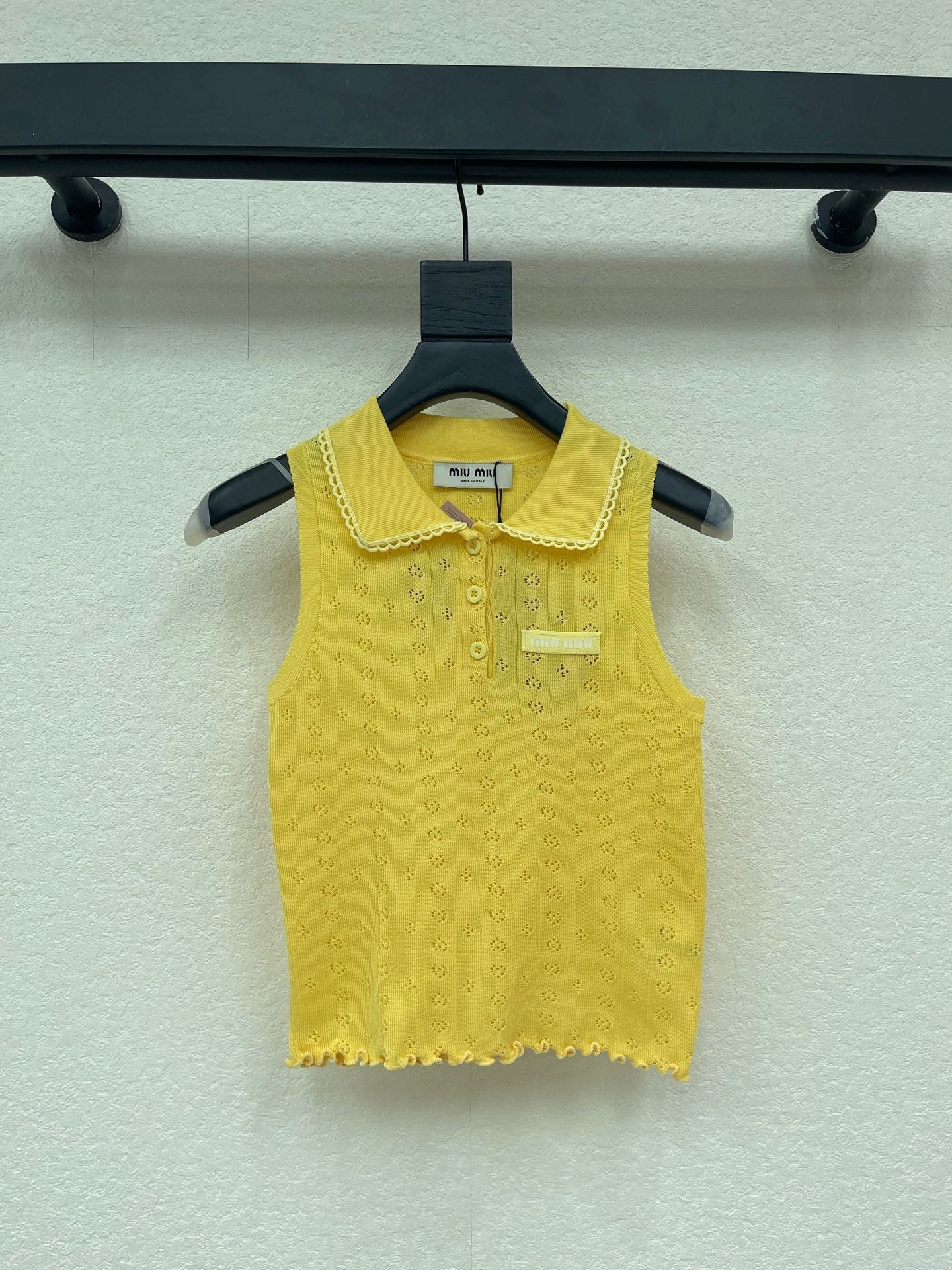 Miumiu 2026 Sleeveless Knit Polo Shirt Wool 348368