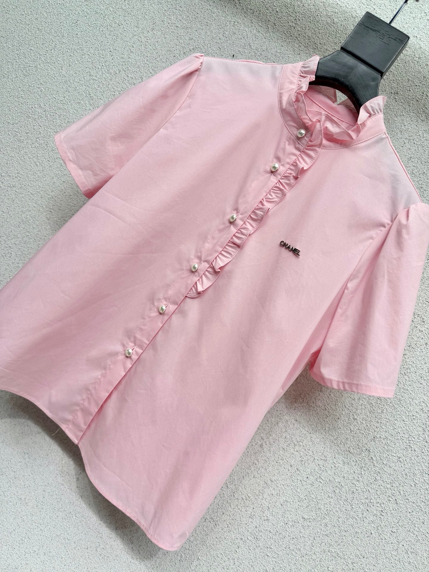 Chanel 2026 Short-sleeved Shirt Pink White Cotton 295896