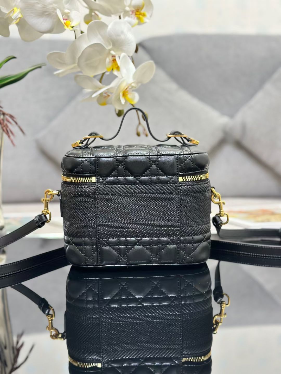 Dior 2026 Vanity Case 18.5cm Lambskin 158275