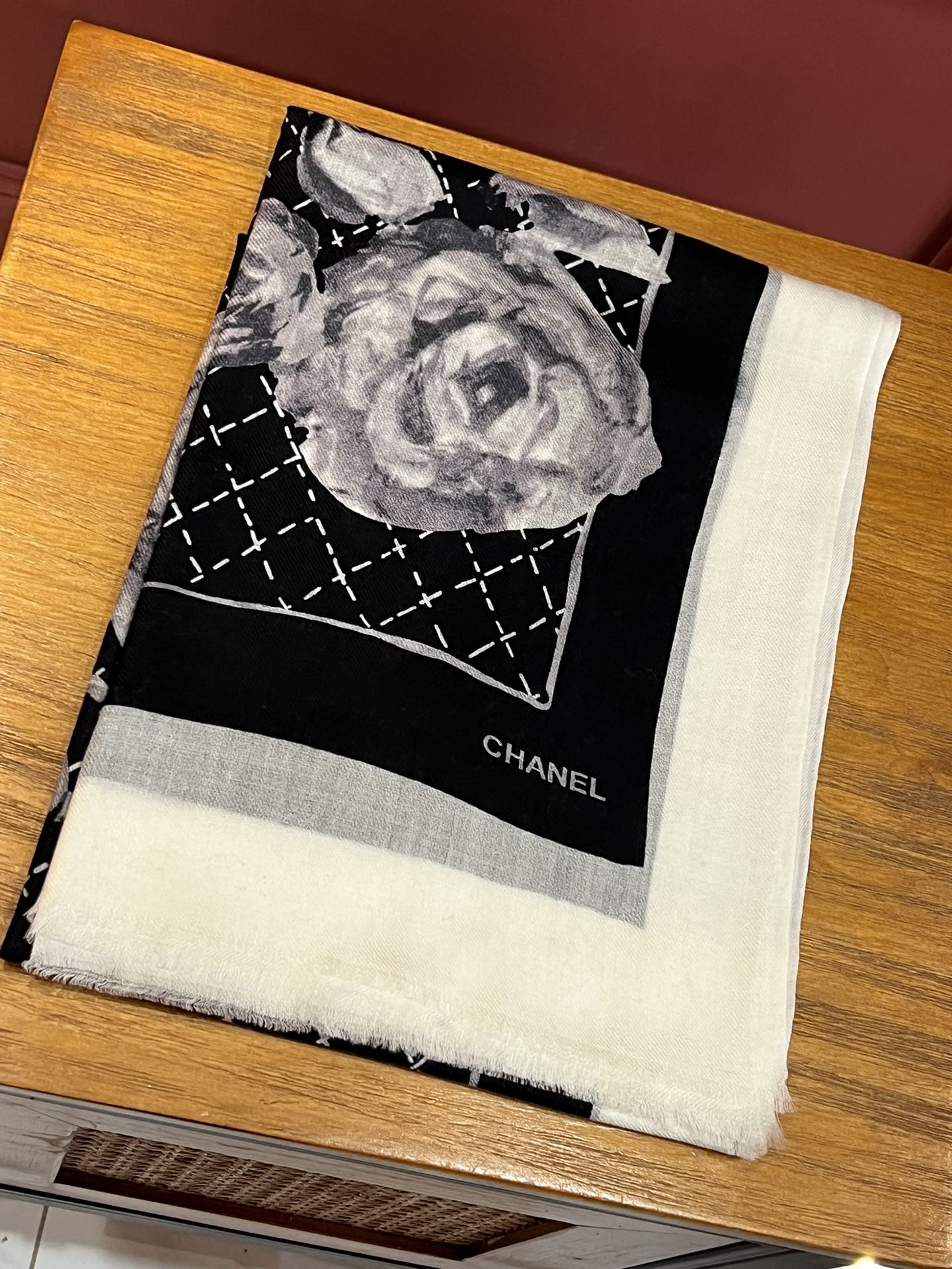 CC Scarf 200 CM In Black White Cashmere Silk  255991
