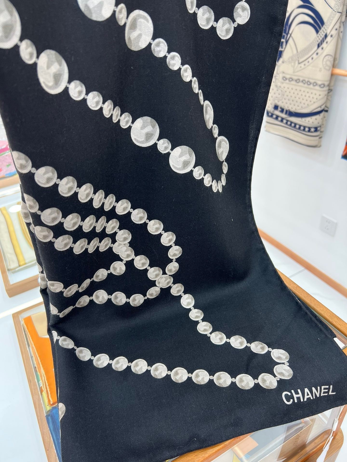 CC Square Scarf 140 CM In Black White Cashmere And Silk 264126