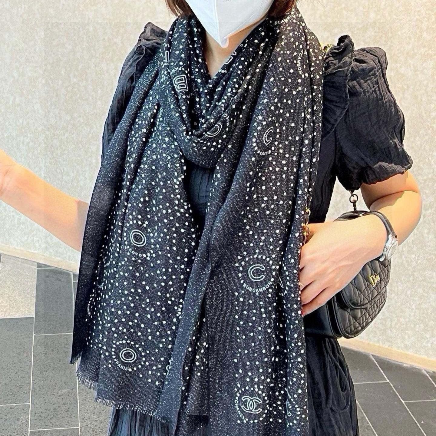 CC Scarf 200 CM In Black Polka Dot Cashmere  274118