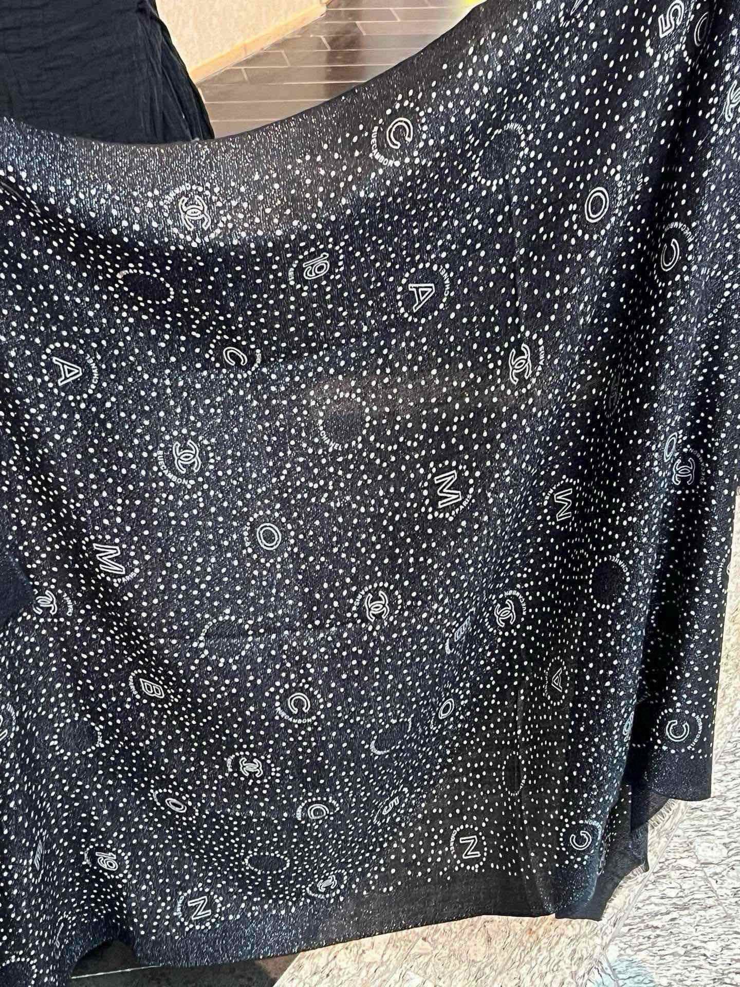 CC Scarf 200 CM In Black Polka Dot Cashmere  274118