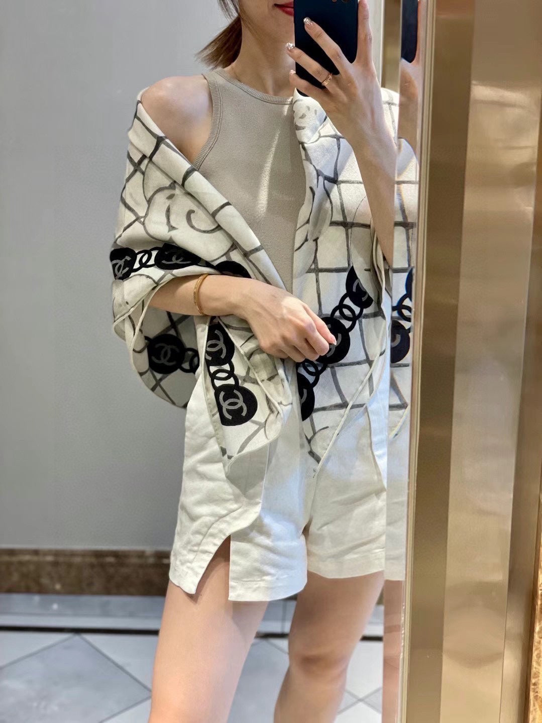 CC Square Scarf 110 CM In White Mix Black Camellia Print Cashmere Silk 296623
