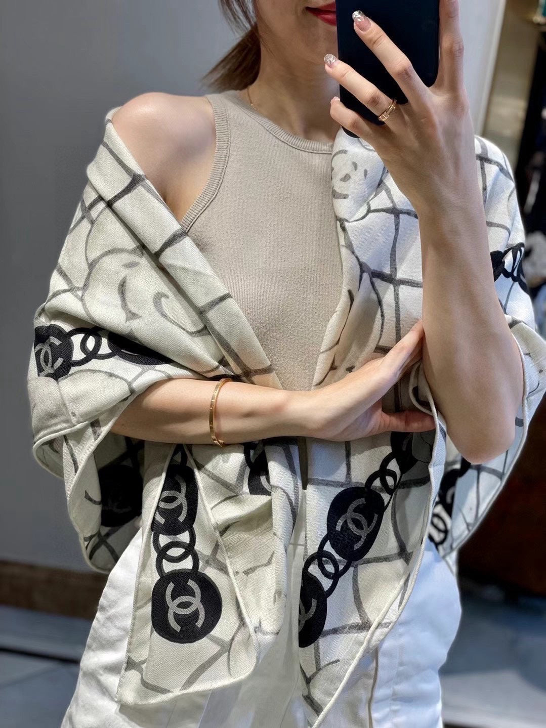 CC Square Scarf 110 CM In White Mix Black Camellia Print Cashmere Silk 296623