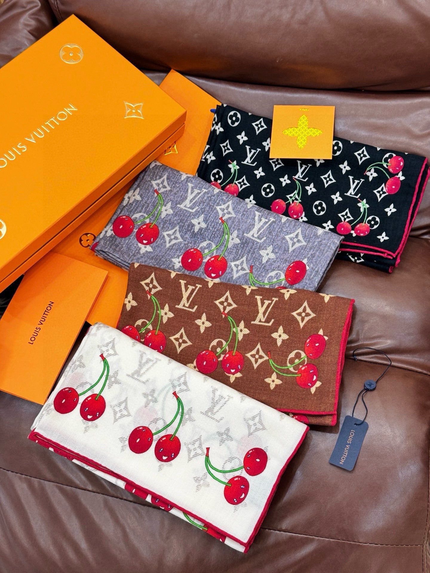 LV X TM Monogram Scarf 180CM Black Red Cashmere 293170