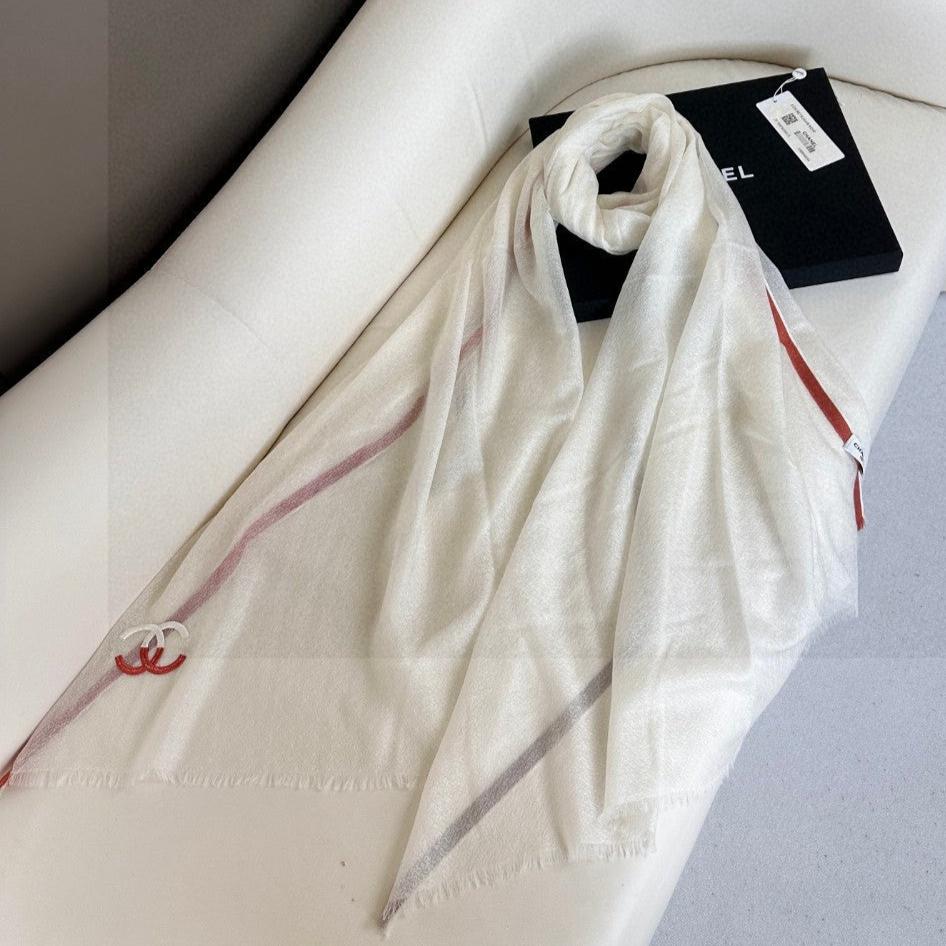 CC Scarf 180 CM In White With Red Border Cashmere Silk 287510