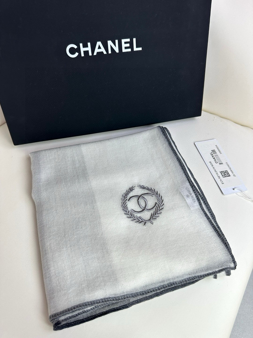 CC Scarf 200 CM In Light Grey Mix White Dark Grey Cashmere Silk 396448