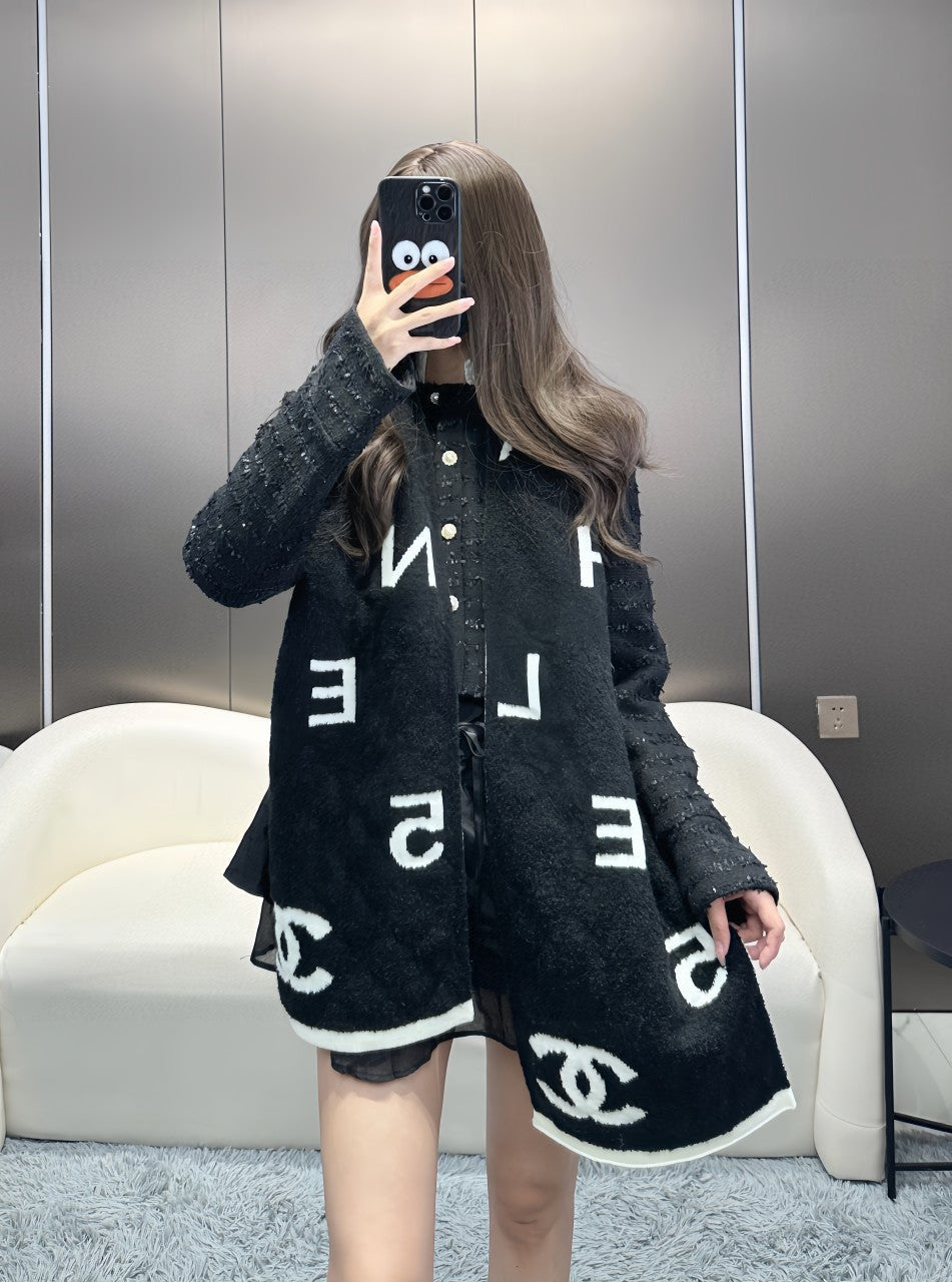 CC Scarf 180 CM In Black Mix White Cashmere And Wool Mix Silk 407255