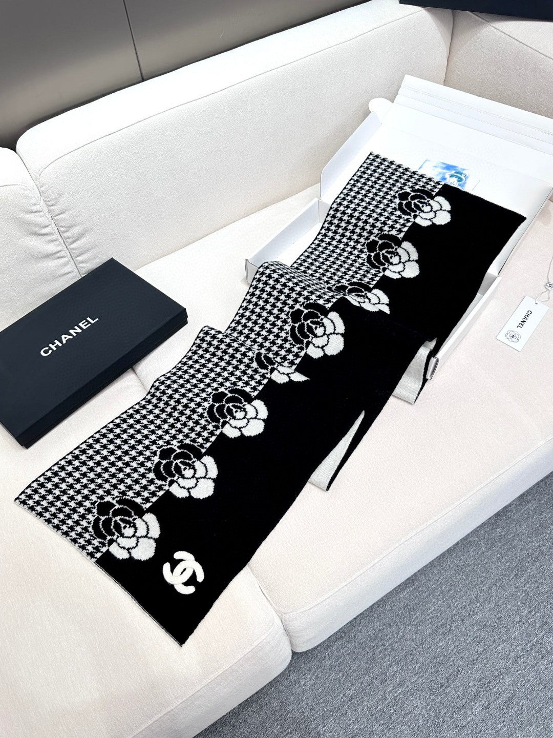 CC Scarf 180 CM In Black Mix White Cashmere Wool  411563