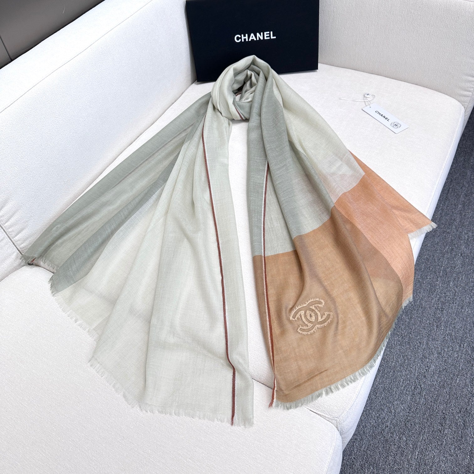 CC Scarf 200 CM In Light Grey Mix Light Brown Beige Linen Fabric 418195