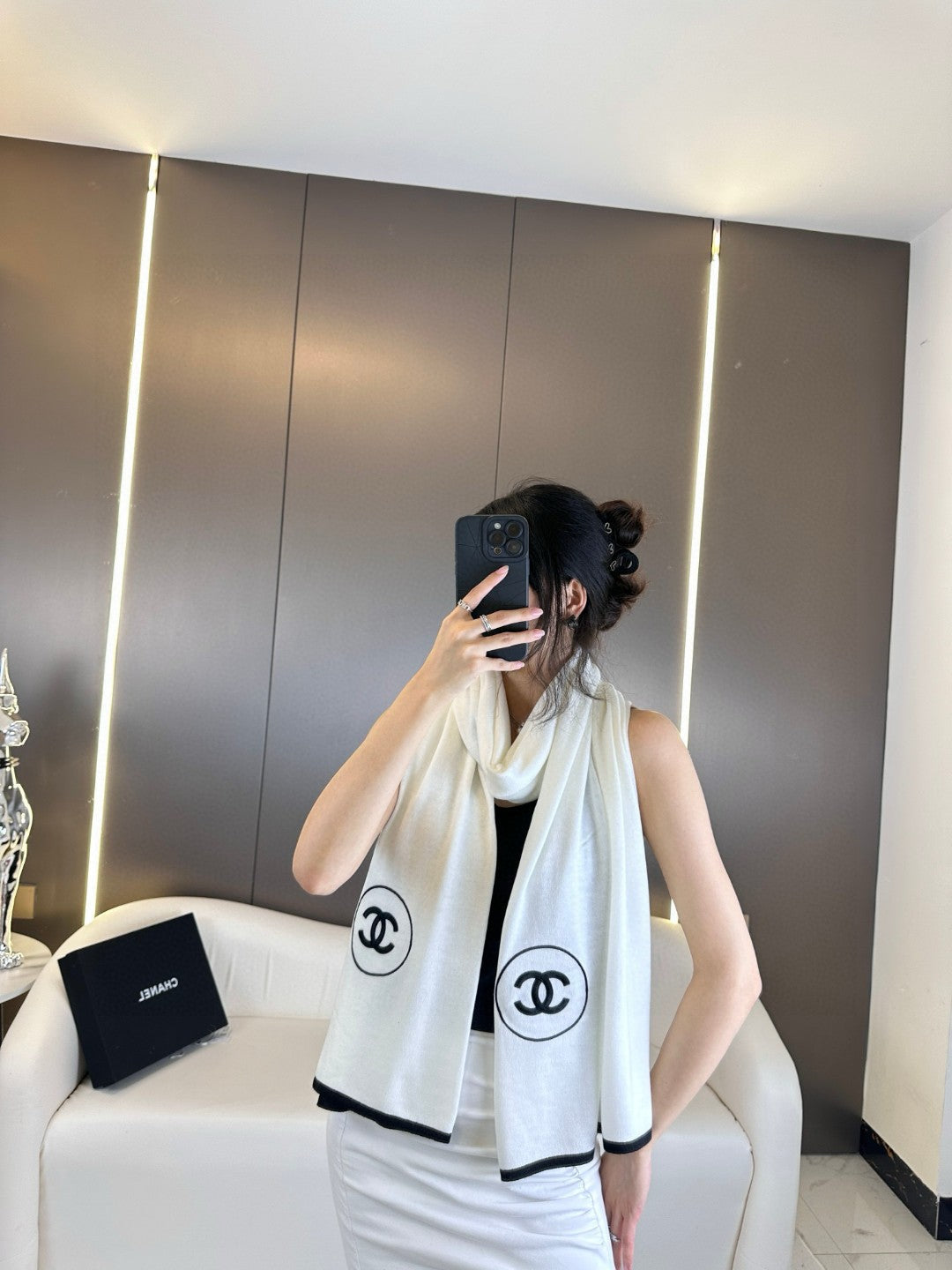 CC Scarf 200 CM In White Cashmere And Silk 419964