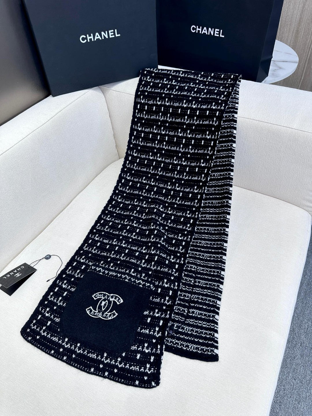 CC Scarf 180 CM In Black White Cashmere 421359