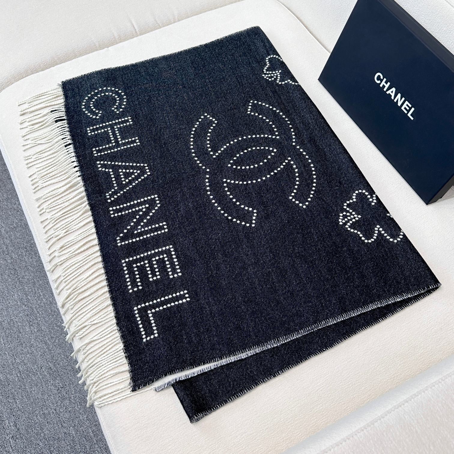 CC Scarf 200 CM In Black Mix White Cashmere  422706