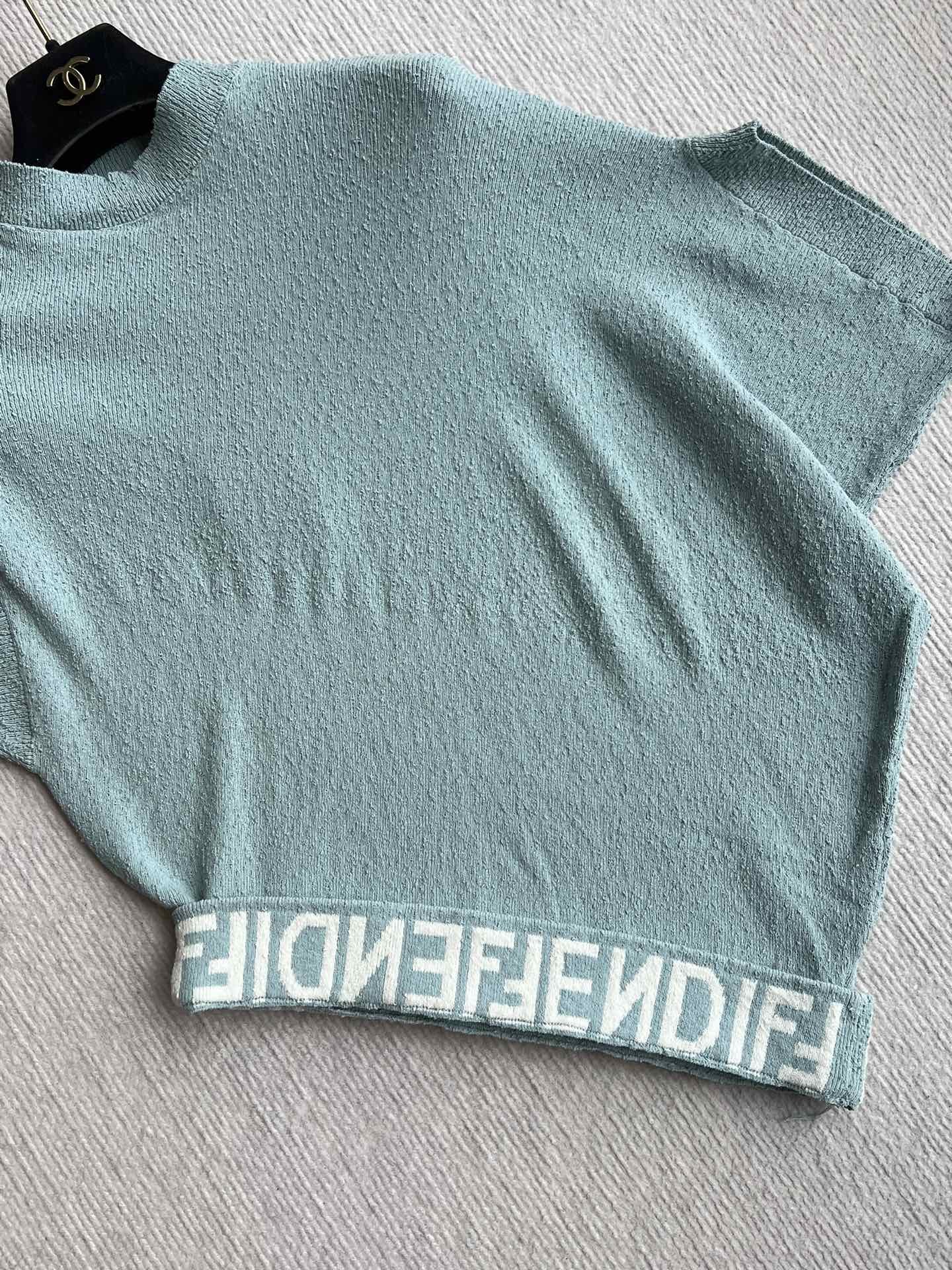 Fendi 25 Asymmetric Hem Cape-sleeved Crewneck Jumper Ice Blue Viscose