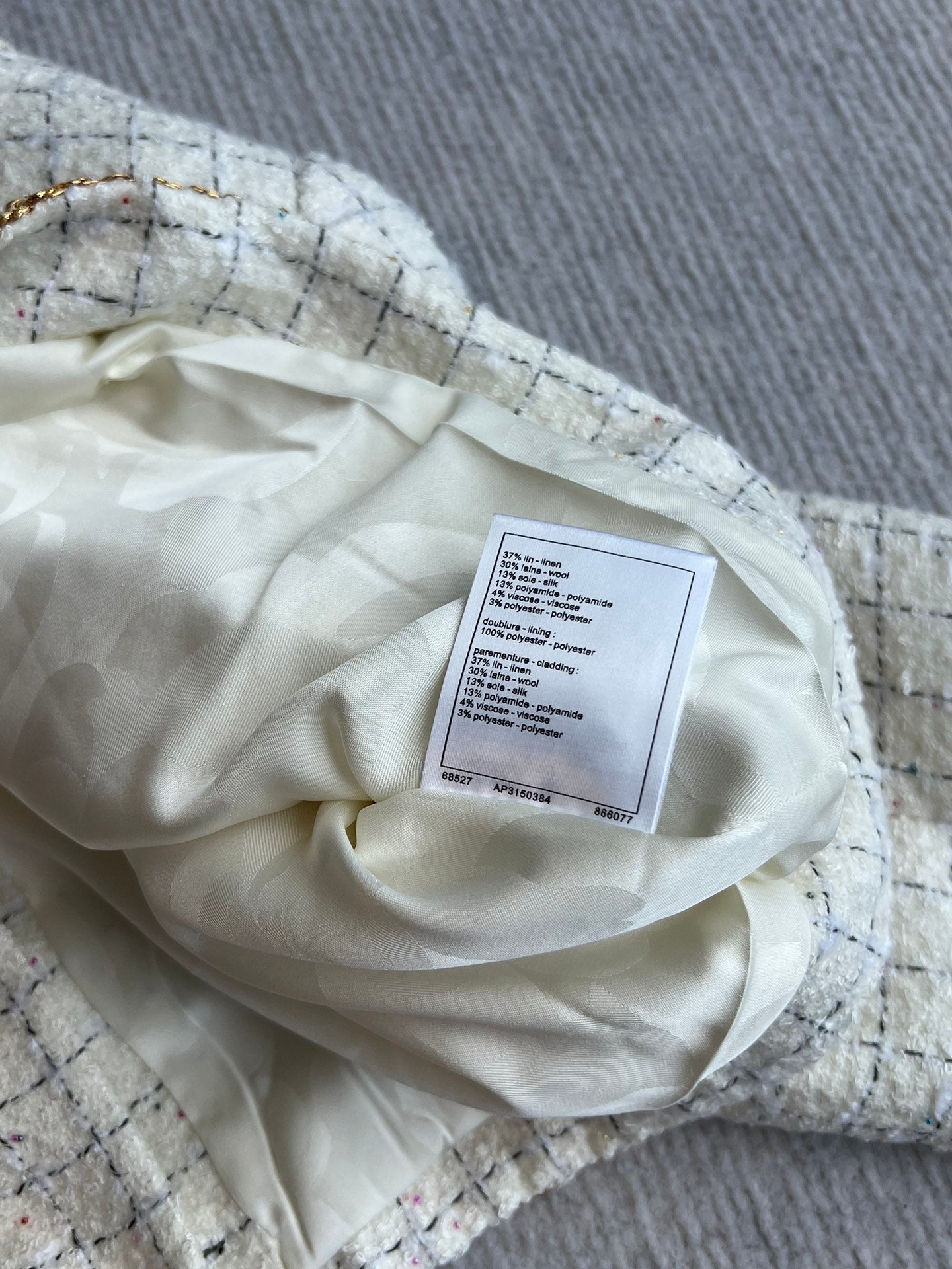 CC 25 Small Jacket White Linen 300120