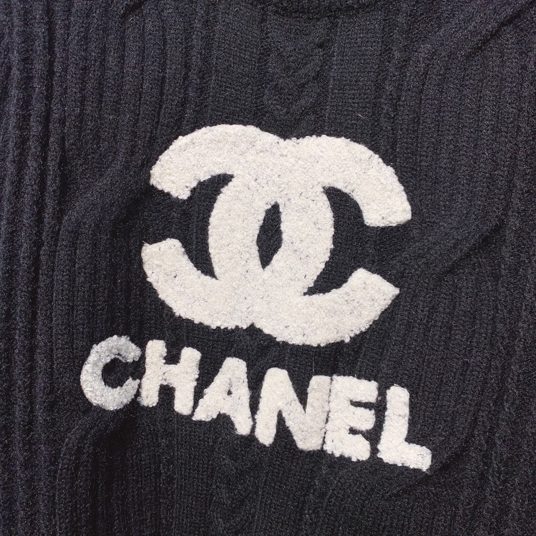 CC 25 Knitted T-shirt Wool 296111