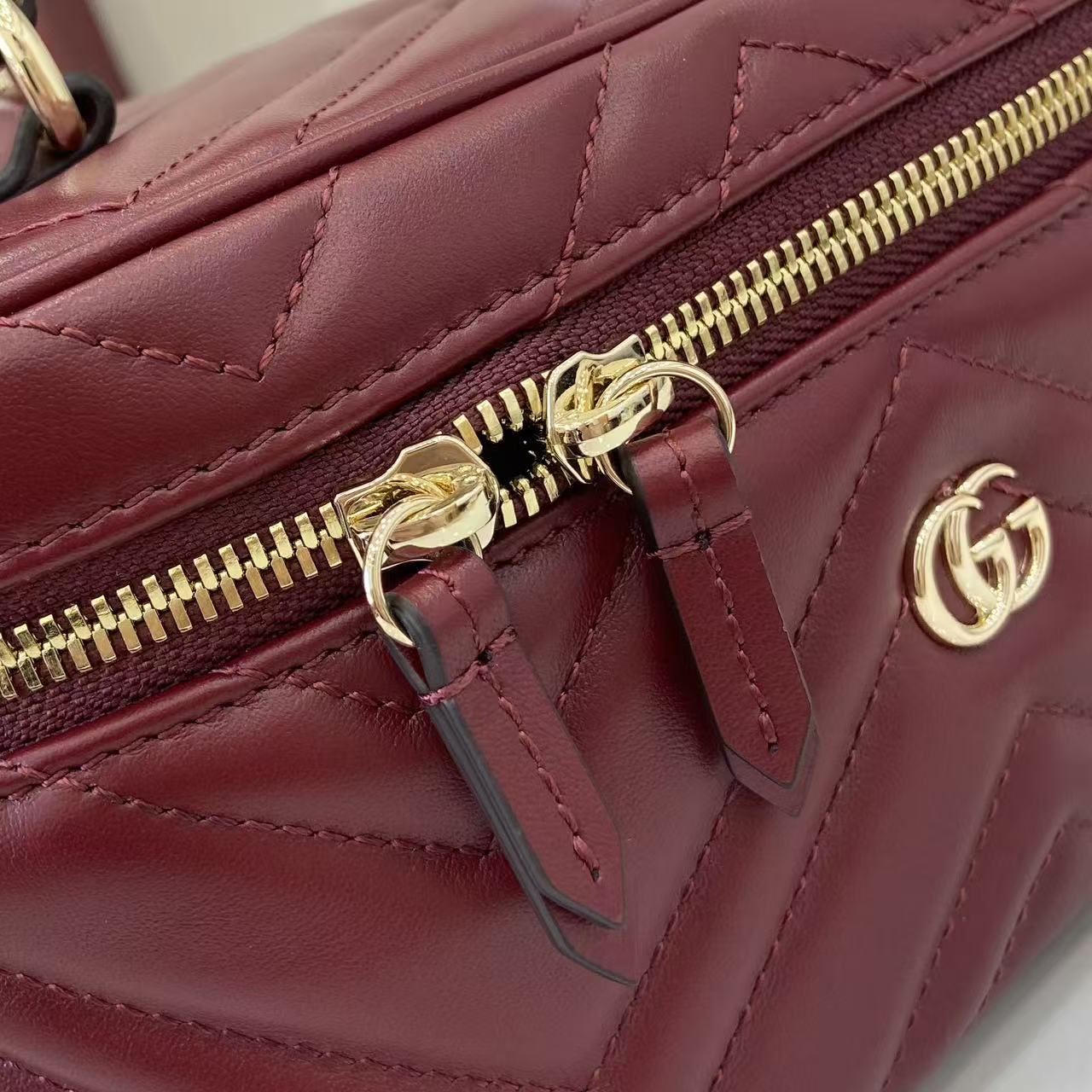 Gucci 25 Marmont Vanity Bag Rosso Ancora Red Cowhide 294900