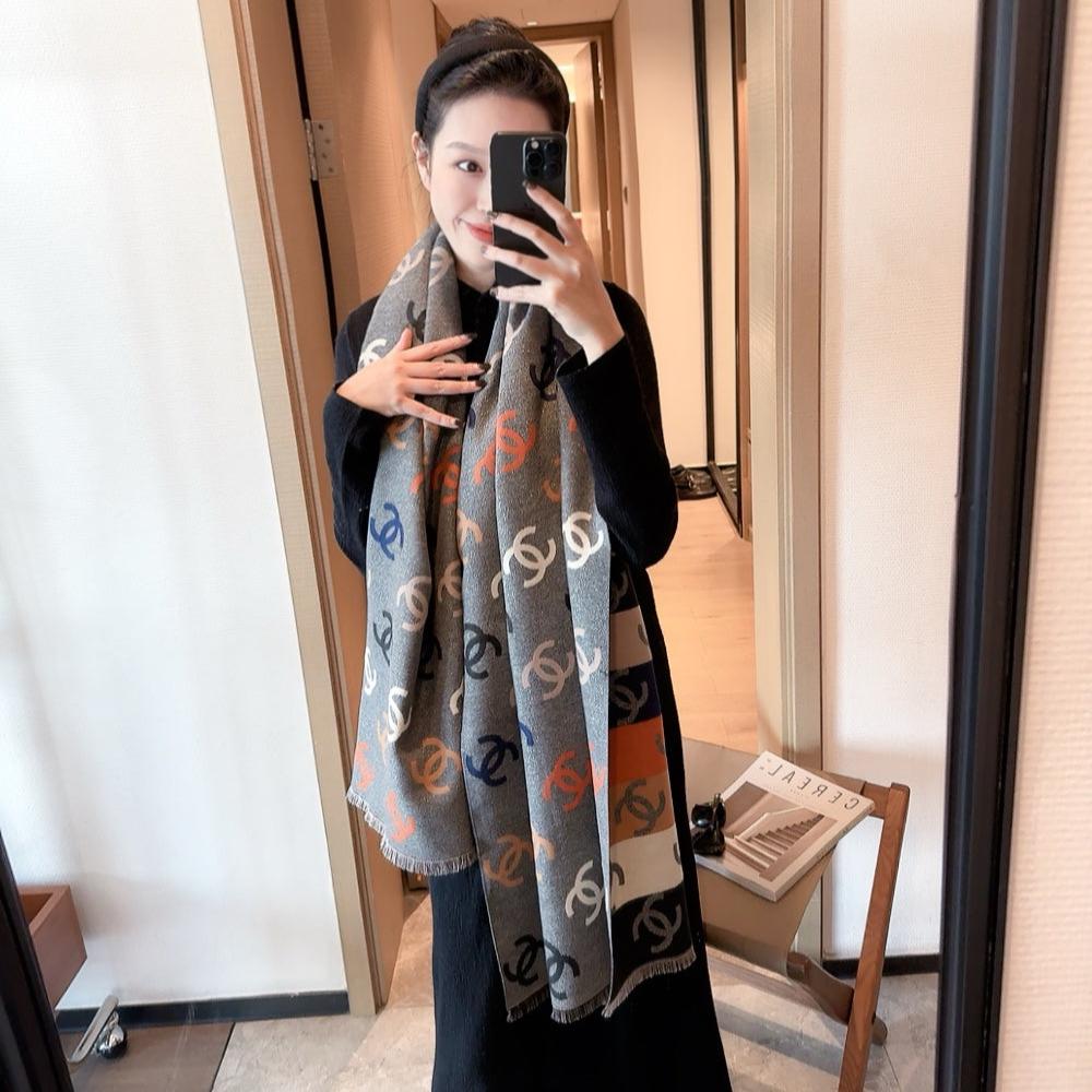 CC Scarf 180 CM In Colorful Two-Sided Wool Cashmere 383984