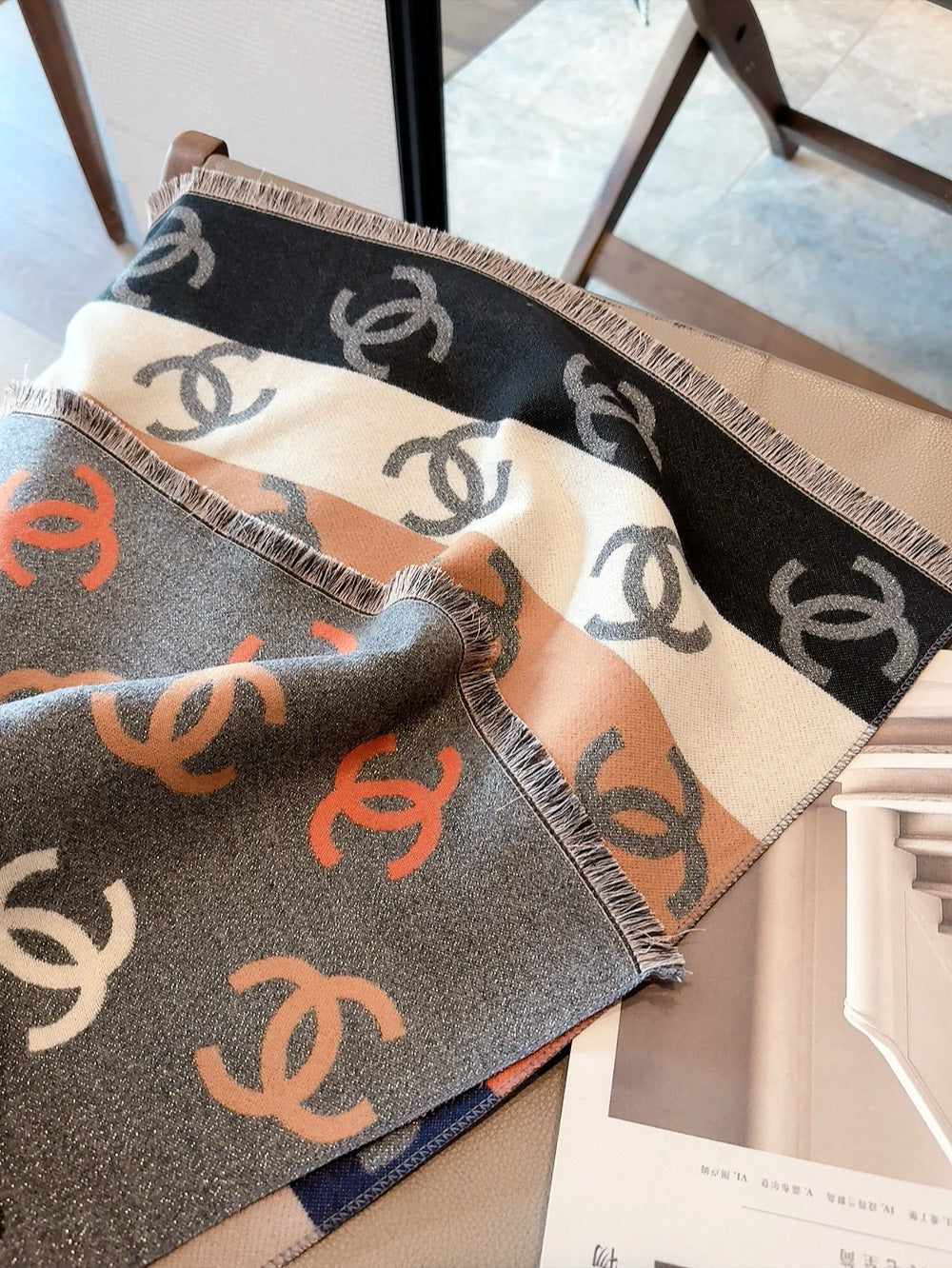 CC Scarf 180 CM In Colorful Two-Sided Wool Cashmere 383984