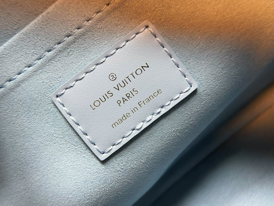 LV Speedy BandouliÃ¨re 20 Blue Monogram Empreinte Leather