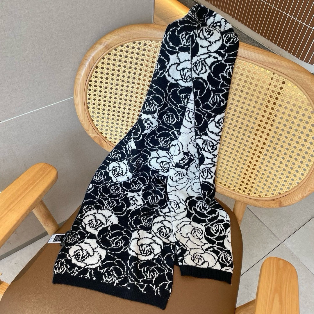 CC Scarf 185 CM In Black Mix White Cashmere And Wool 411652