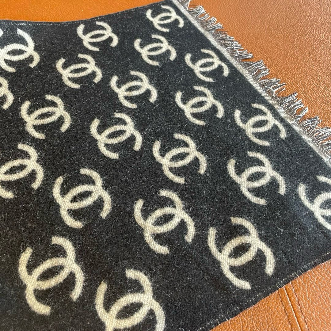 CC Scarf 180 CM In Black Mix Light Grey Print Logo Cashmere And Wool 413631