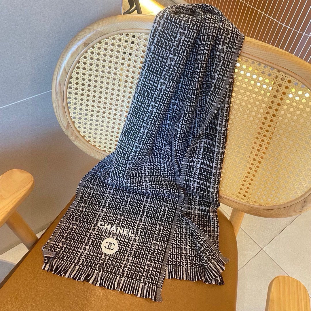 CC Scarf 180 CM Black With White Stripes Wool 422790