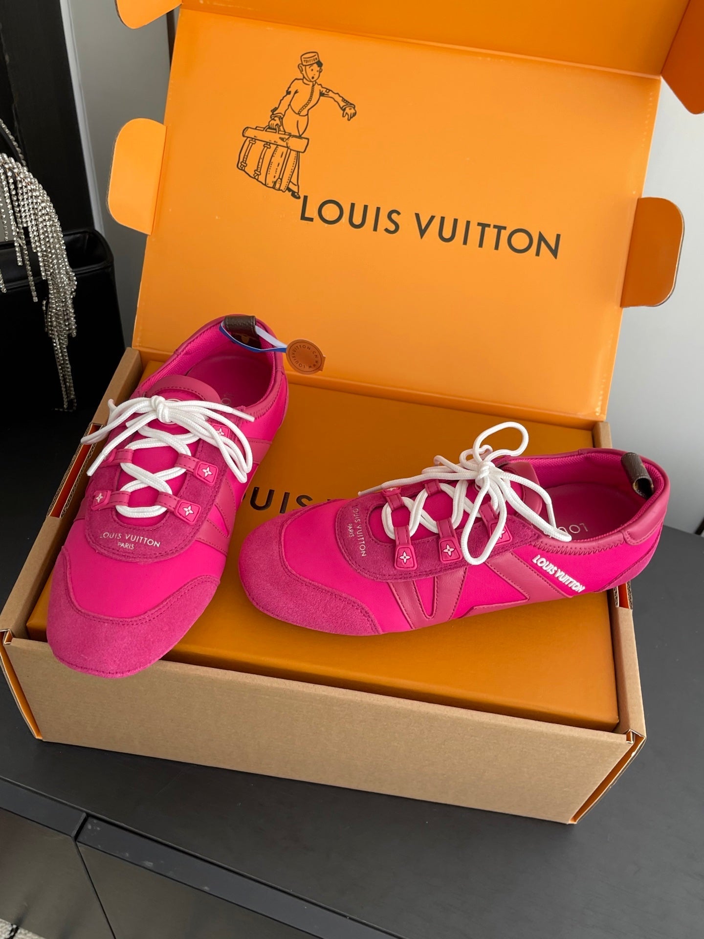 LV 26ss Ballet Sneakers Dark Pink Cowhide Suede 631482