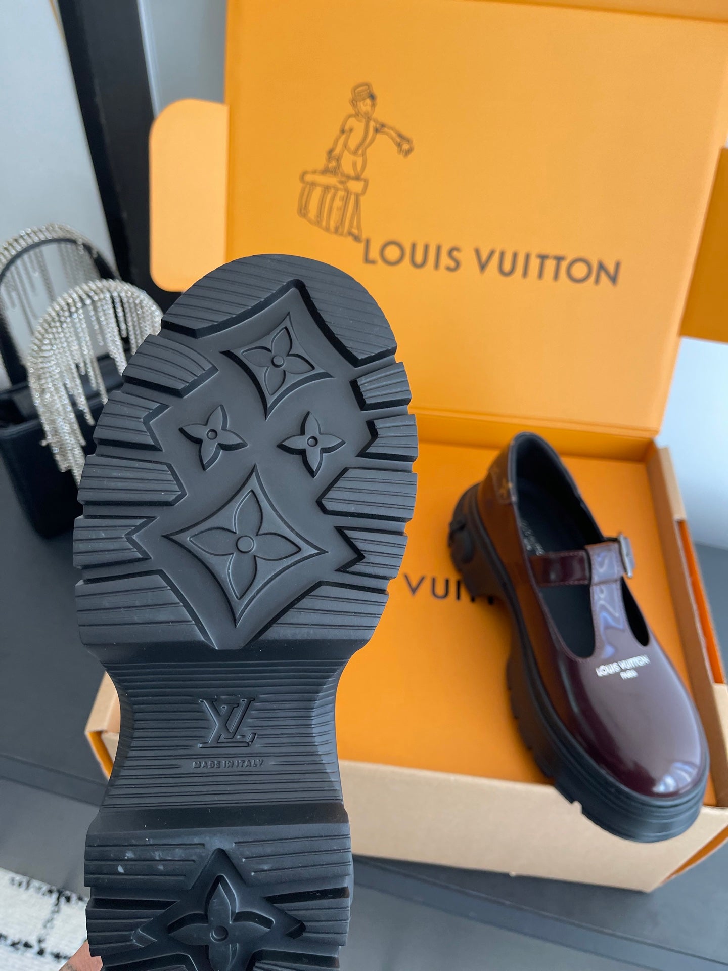 LV 26ss Platform Mary Jane Burgundy Patent Leather 631499