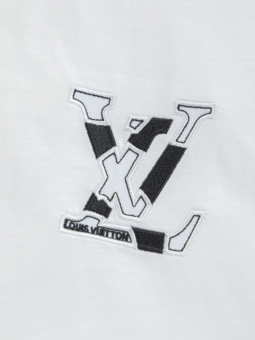 LV 26A Crew Neck Short-Sleeve T-Shirt Cotton 405637