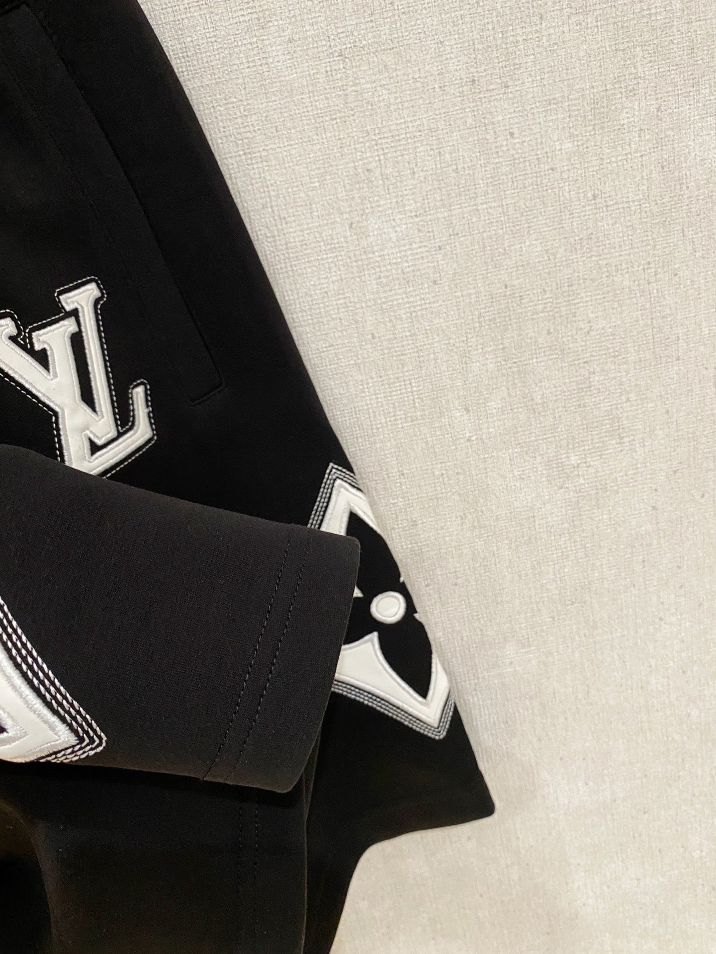 LV 26A Men's Casual Shorts Pants Fabric 406028