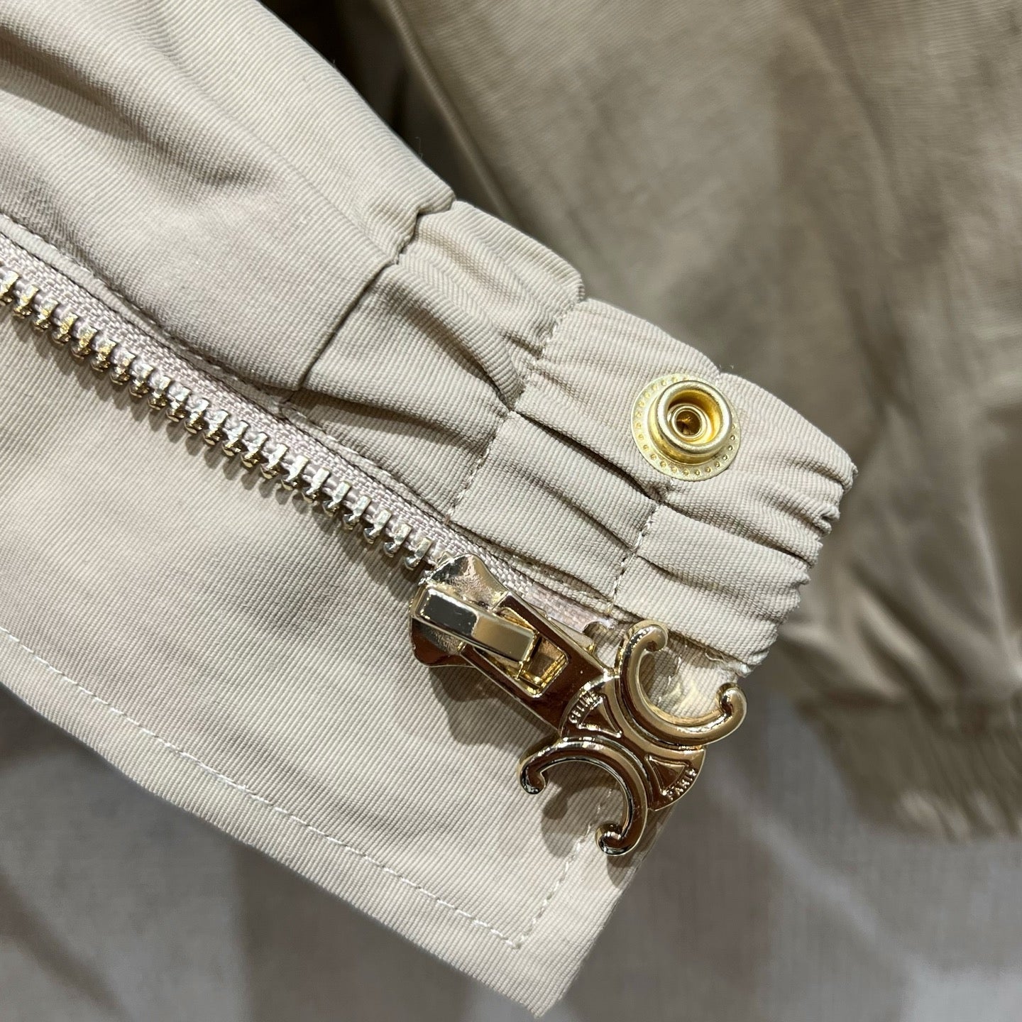 Celine 25 Jacket Beige Green Nylon Polyester