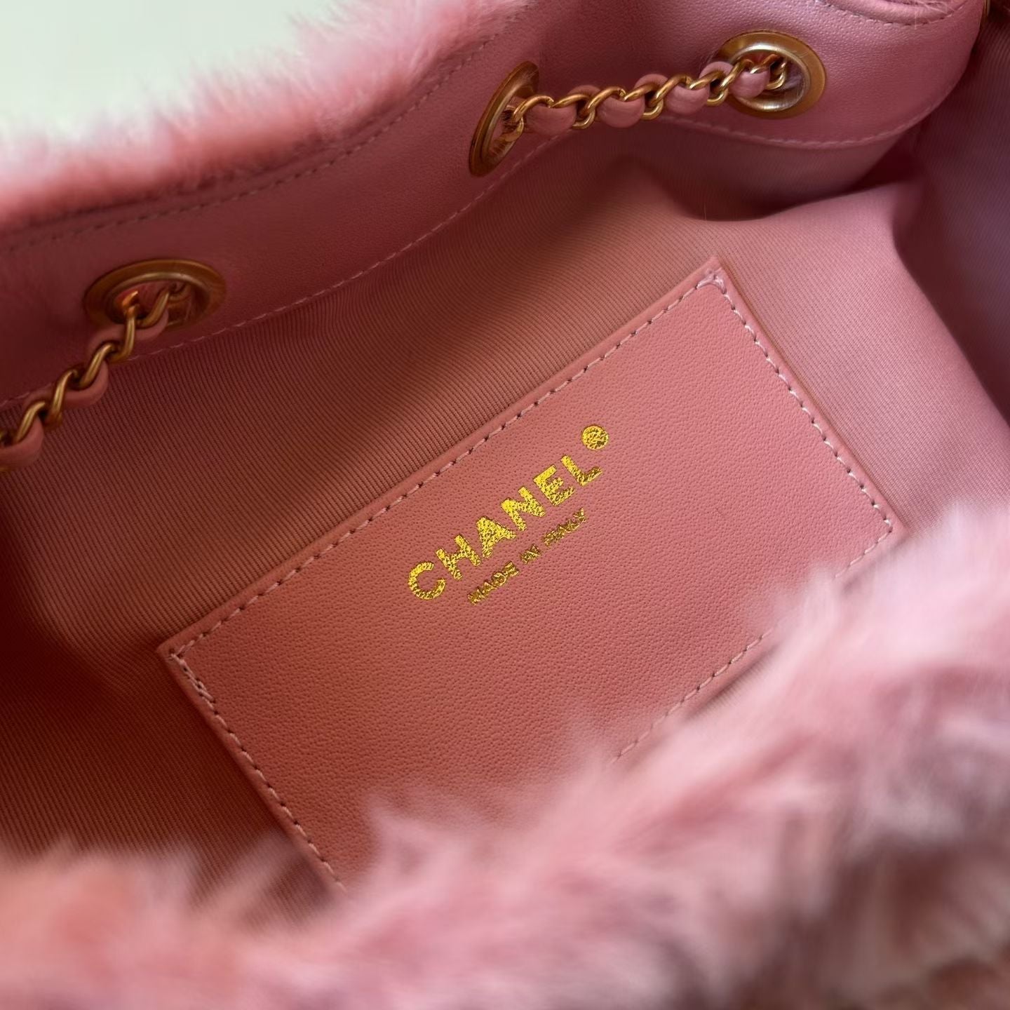 Chane 2026 Hobo Bag 30cm Pink Fur Leather