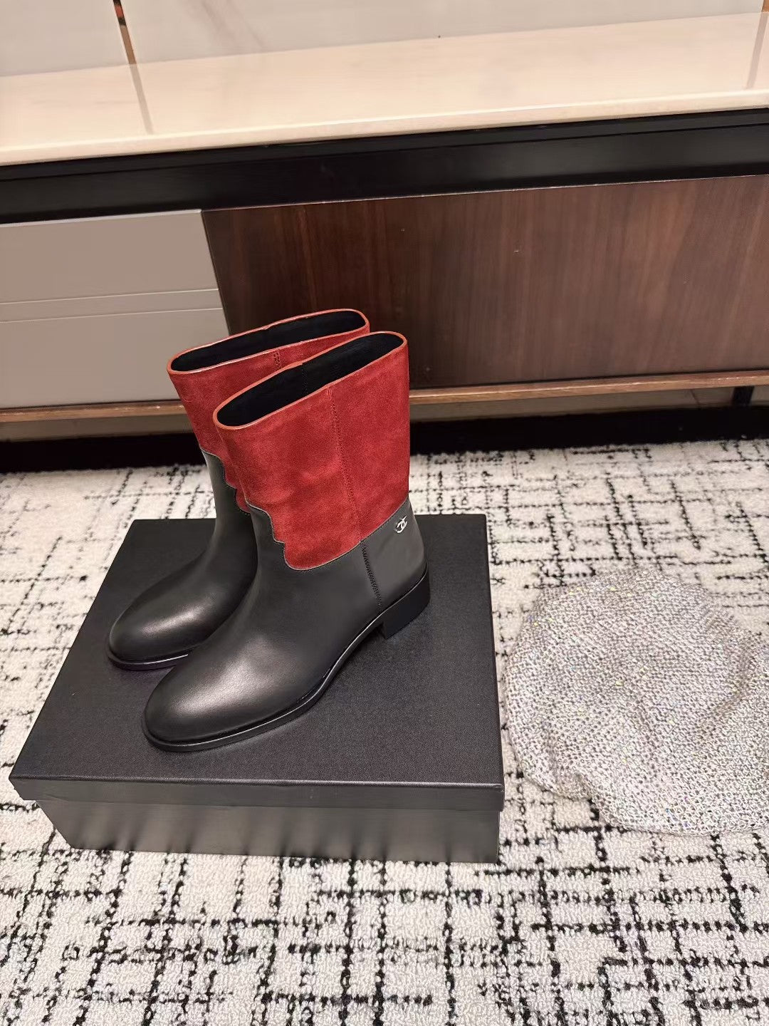 Chanel 25A Winter New Low Boots Black Red Cowhide 393514