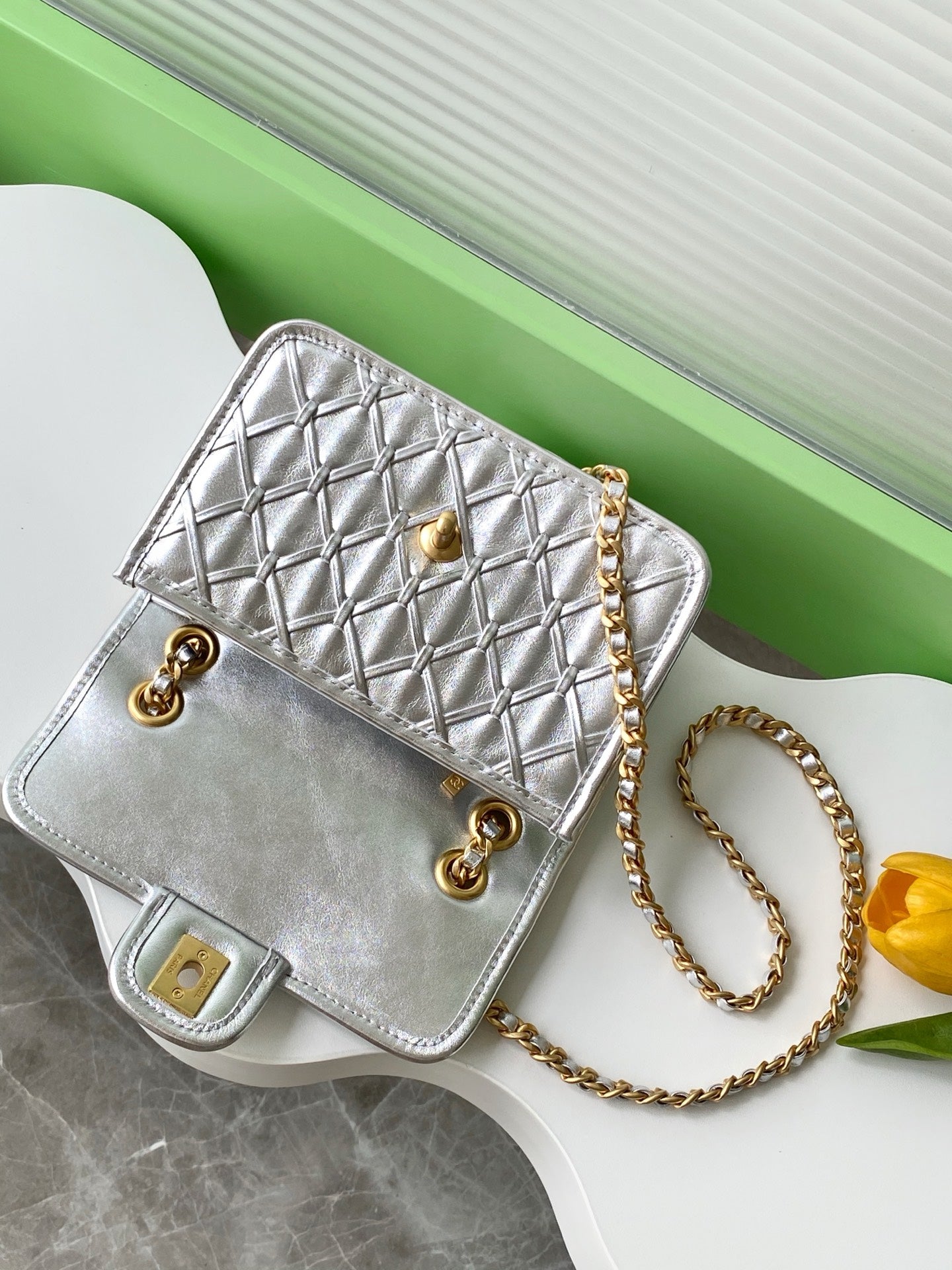 CC 25C Flap Bag 19cm Silver Metalic Quilted Lambskin
